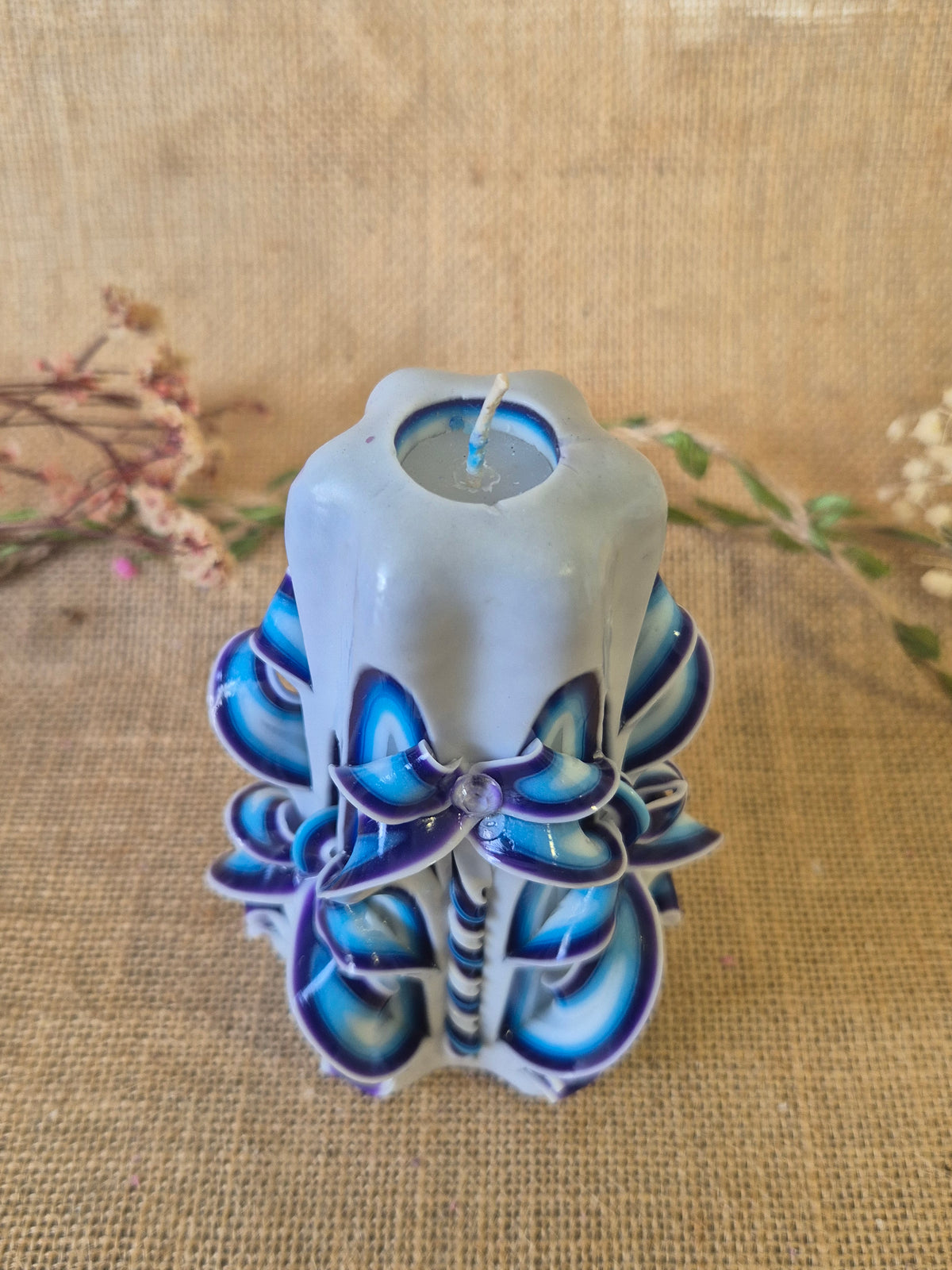 White and Blue 13cm