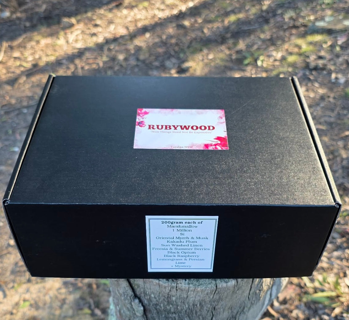 Rubywood 10 x 200g Sample Laundry Booster Box