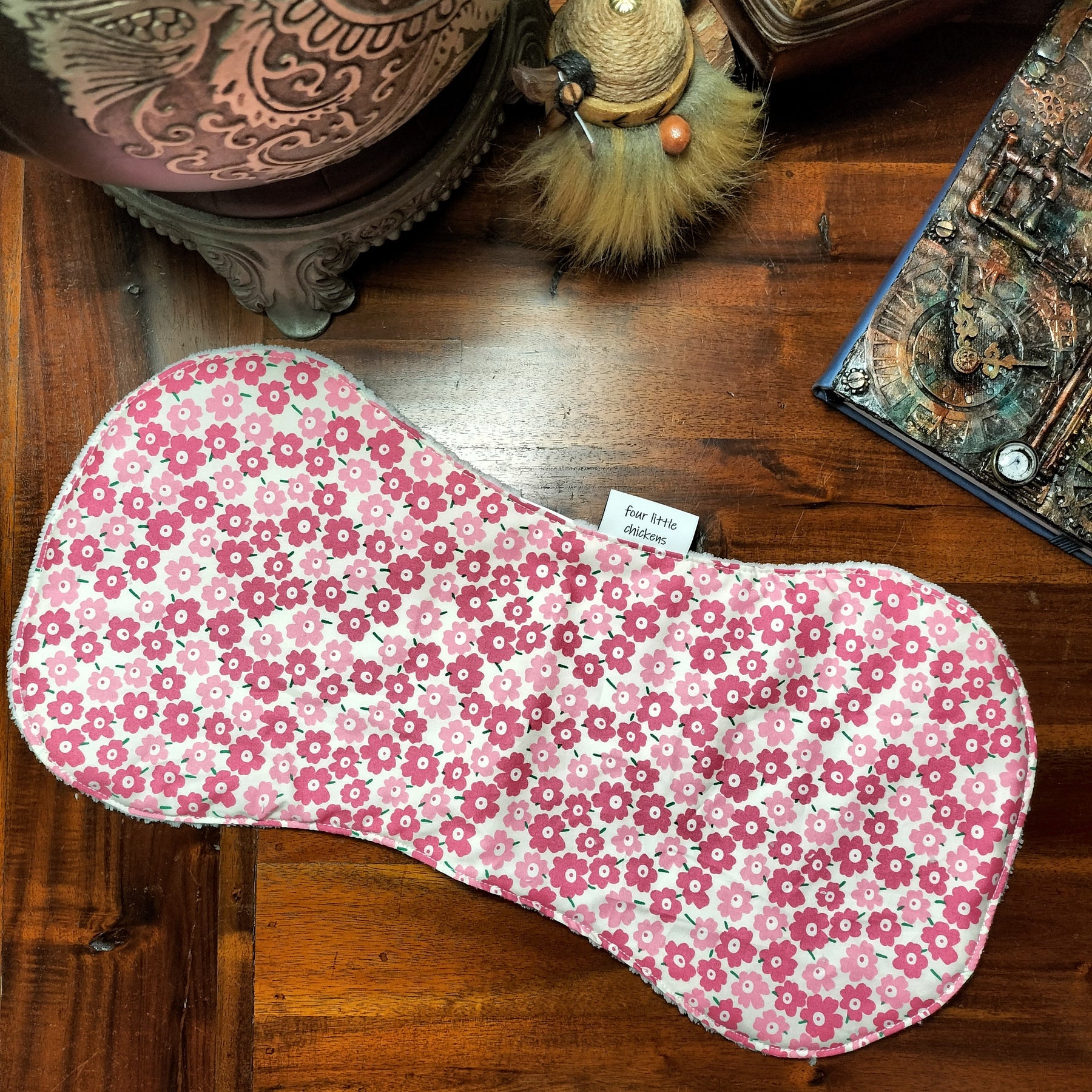 PINK ON WHITE  GIFT BUNDLE