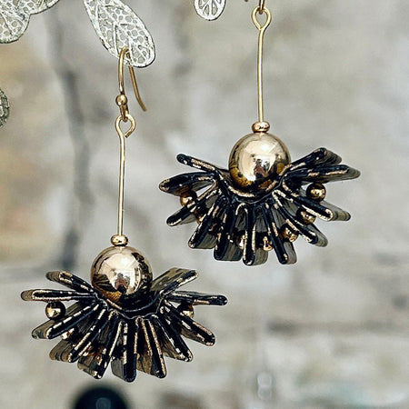 Earrings Fan Shape Black Gold Japanese Paper: EB-112