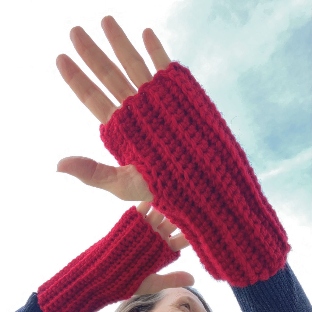 Cosy Fingerless Handwarmers | cherry red | Aussie Merino Mittens