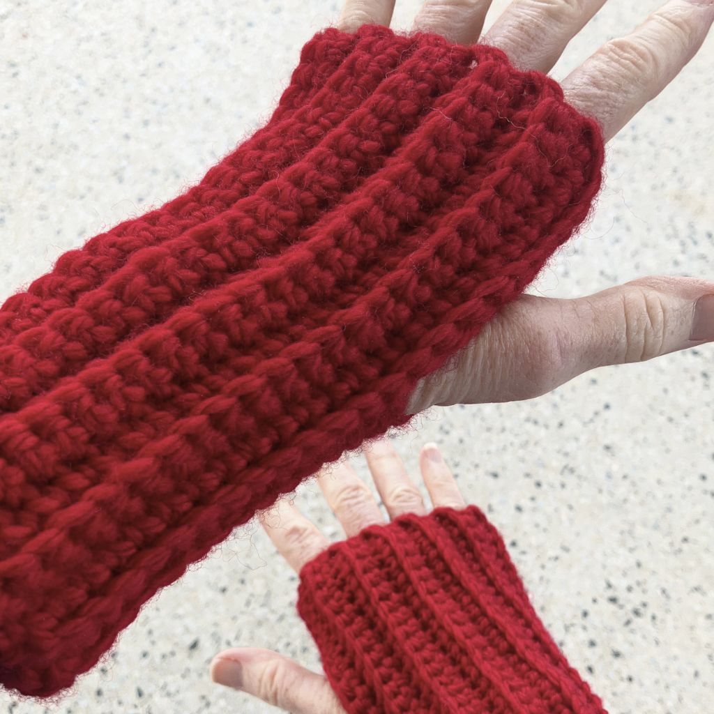 Cosy Fingerless Handwarmers | cherry red | Aussie Merino Mittens