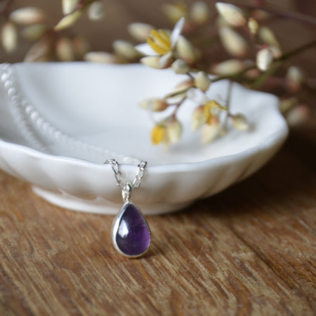 Amethyst Leaf Pendant