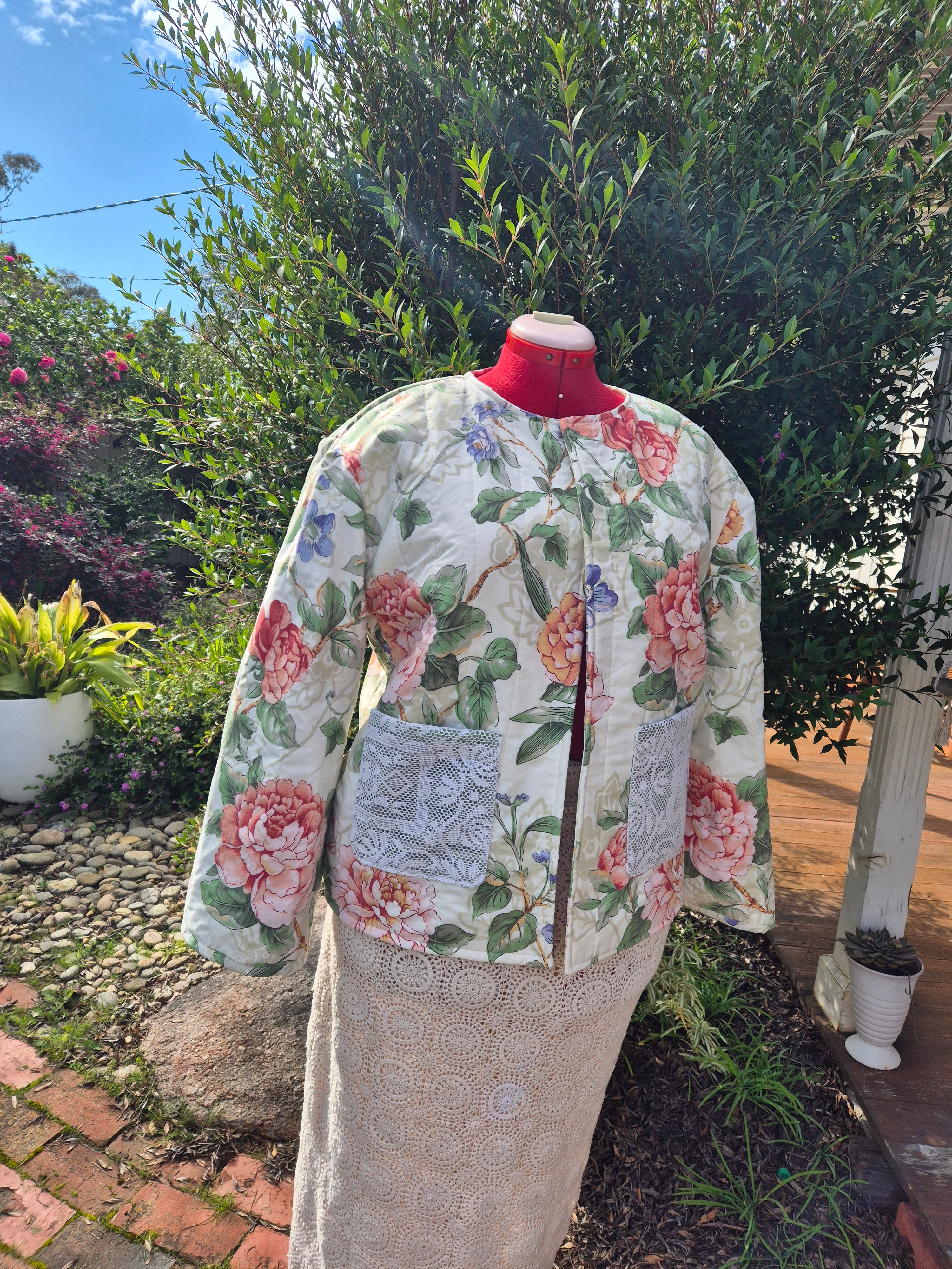 Floral quilted jacket size 10-12