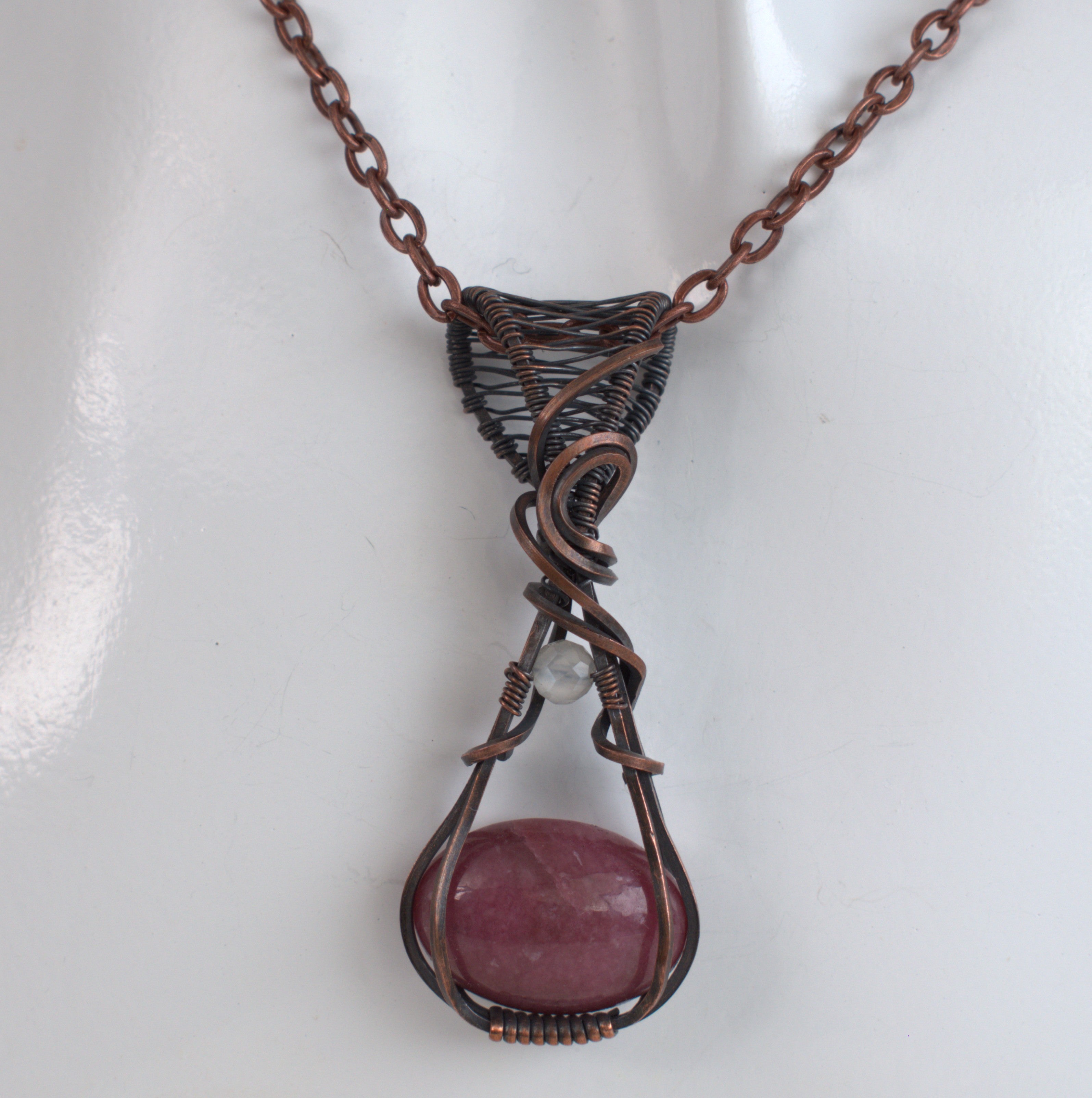 Wild Heather – Rhodonite & Moonstone Copper Pendant