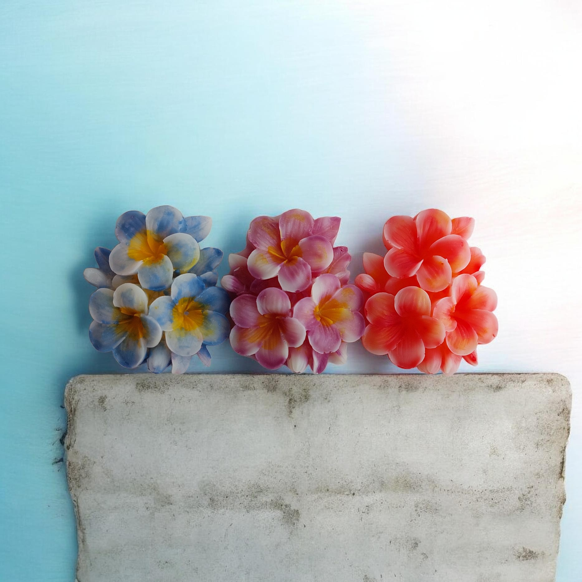 Scented Soy Wax Melts - Frangipani Whisper 3-Pack Trio