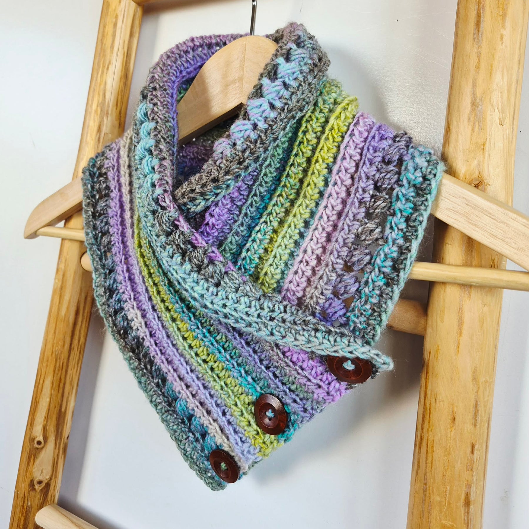 Ladies Neck warmer | Cowl | Scarf | Multi Coloured | Adult | Vintage | Crochet | Buttoned