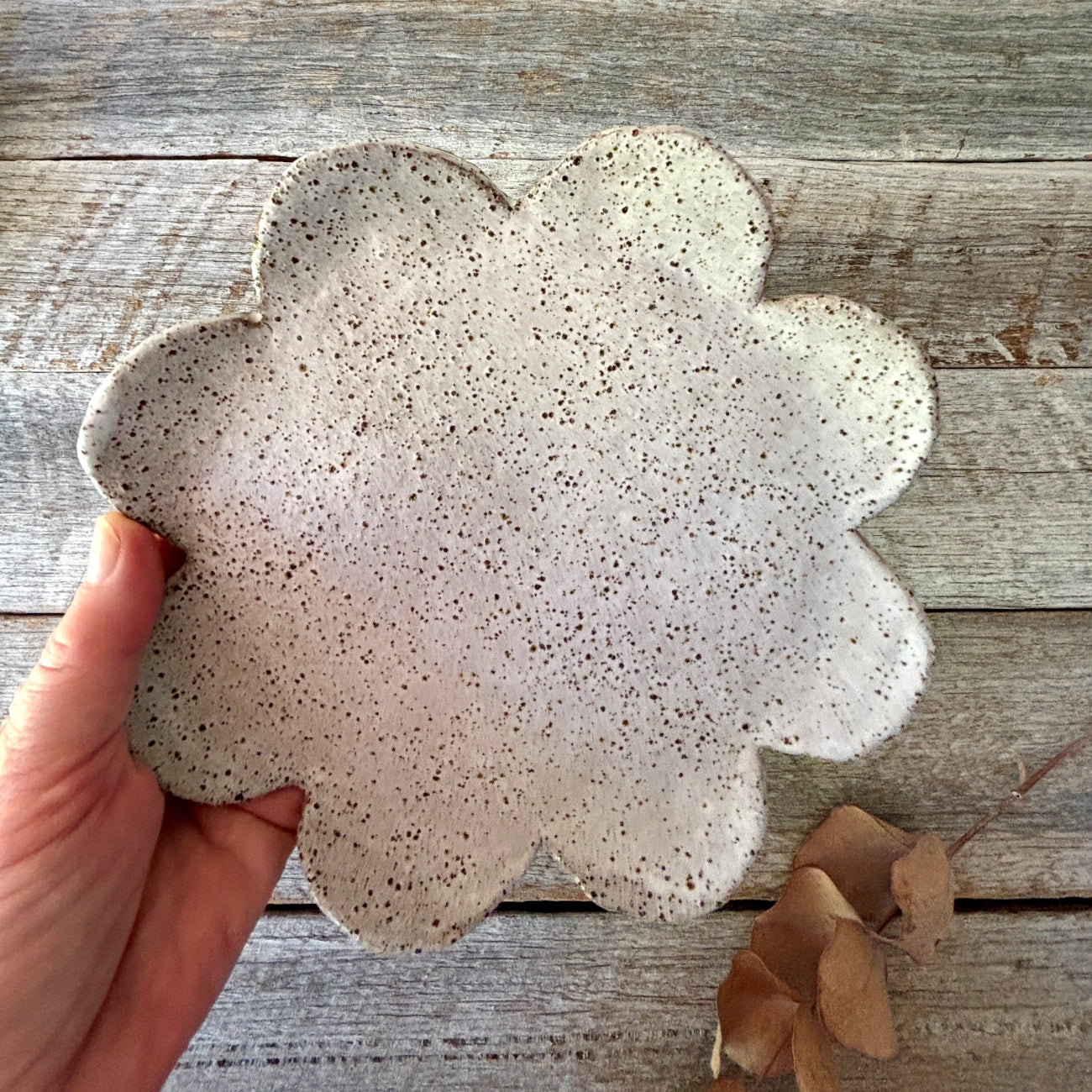 Ceramic Rustic Flower Plates - Set of 3