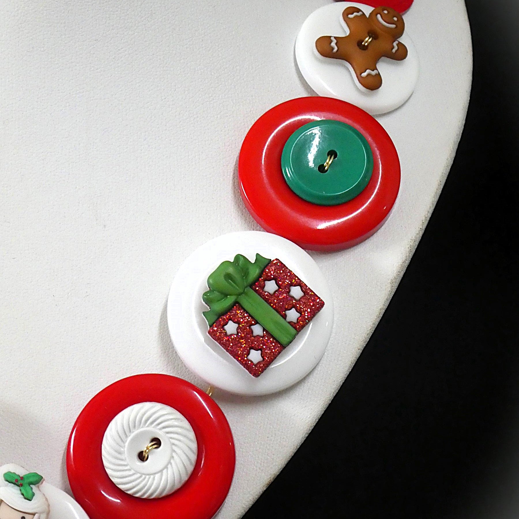 Mrs Christmas button necklace