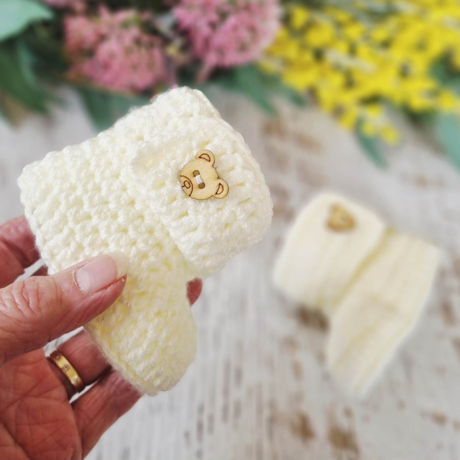 Baby Booties | Cream/Off White | Newborn | Crochet | Knit | Shoes | Socks