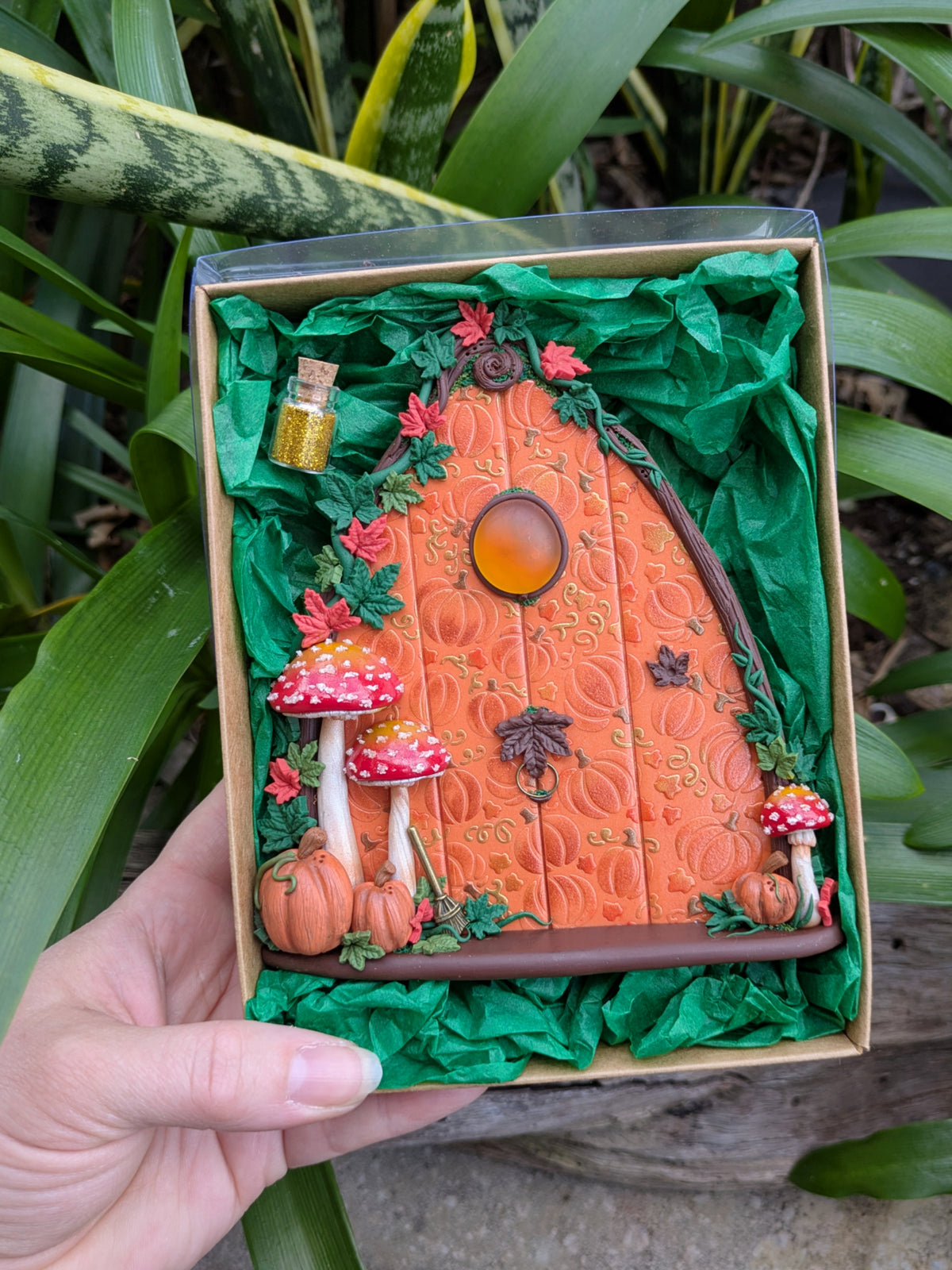 Pumpkin Harvest Fairy Door – A Little Piece of Autumn Magic!