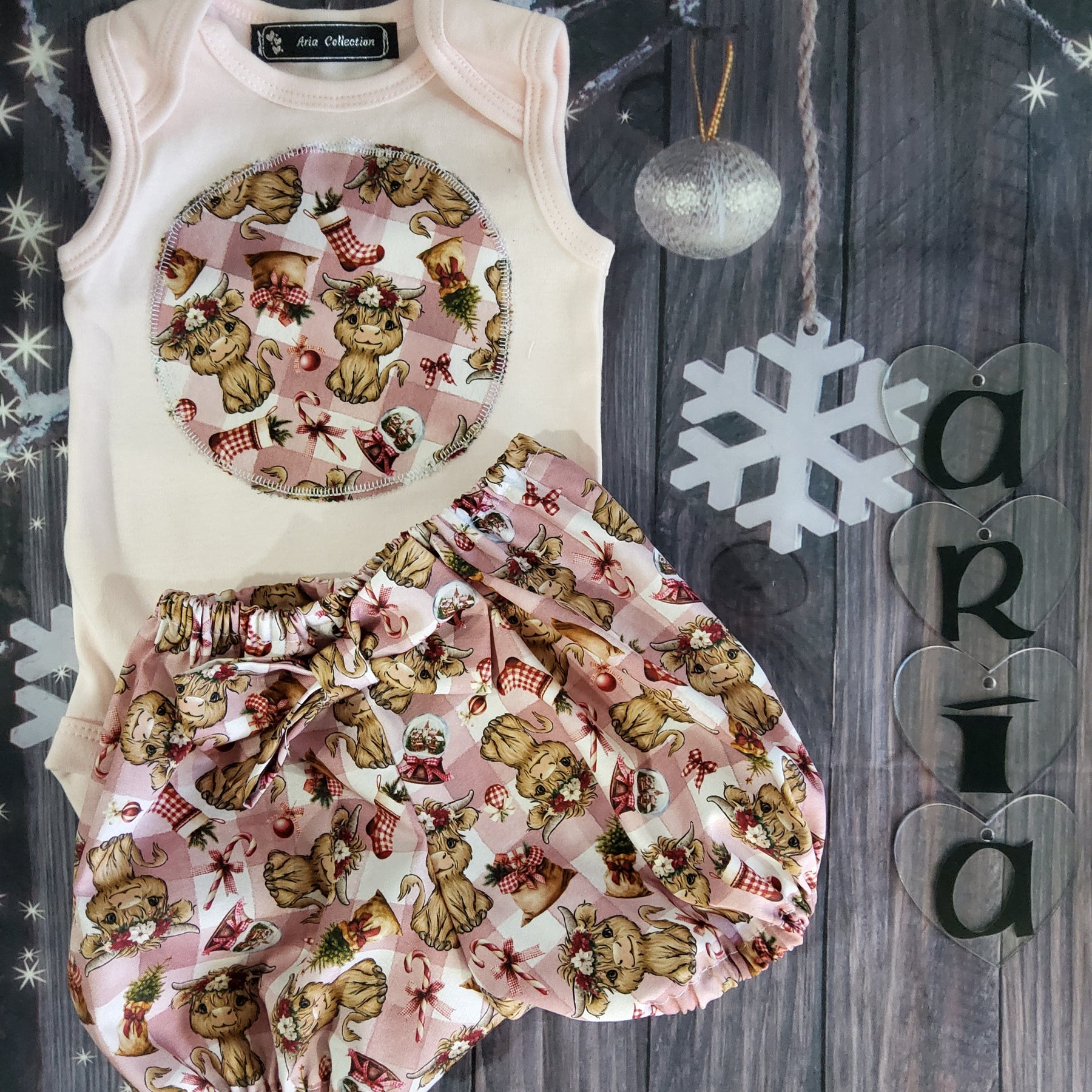 Highland Christmas Set Size 0