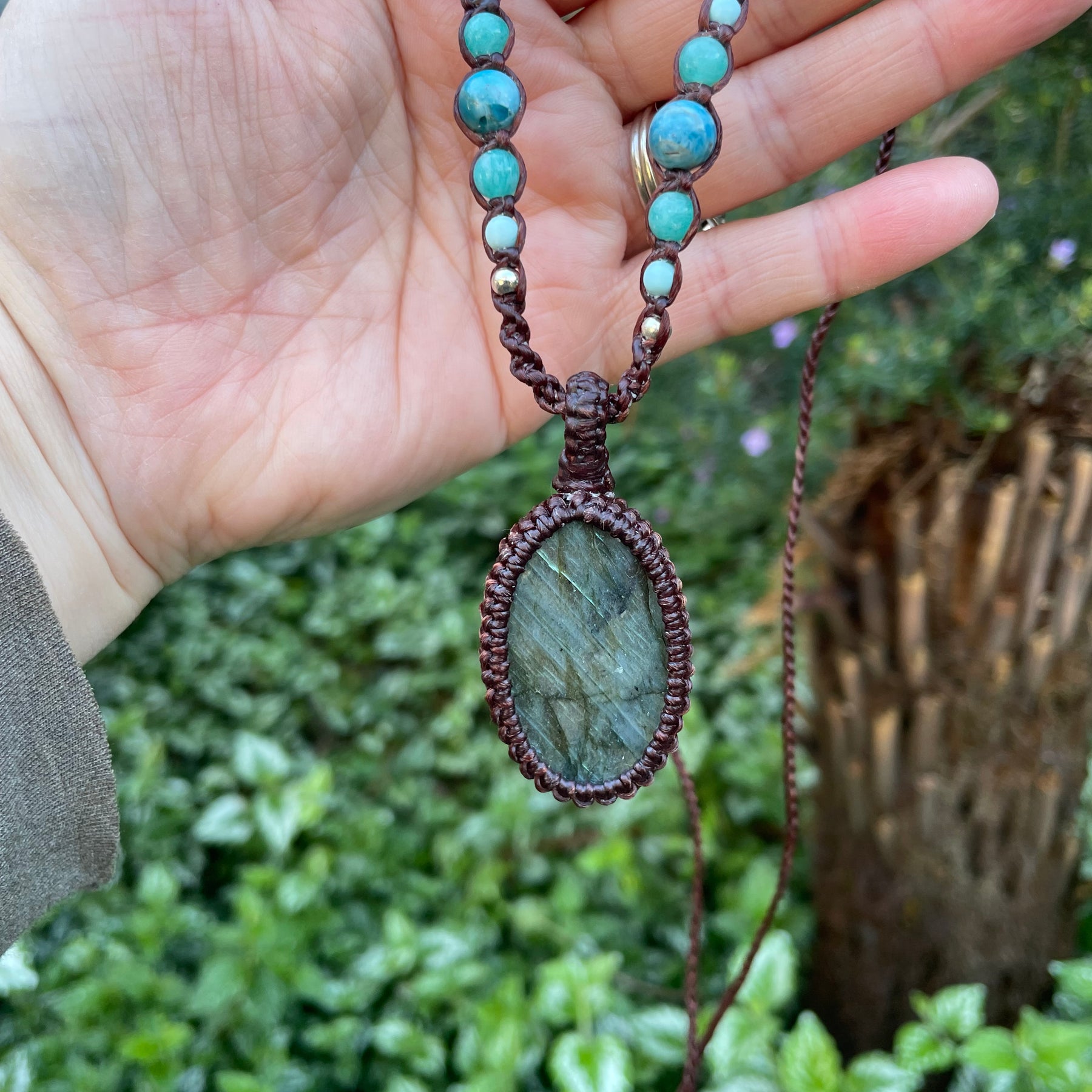 Labradorite Pendant, Macrame necklace boho style, adjustable