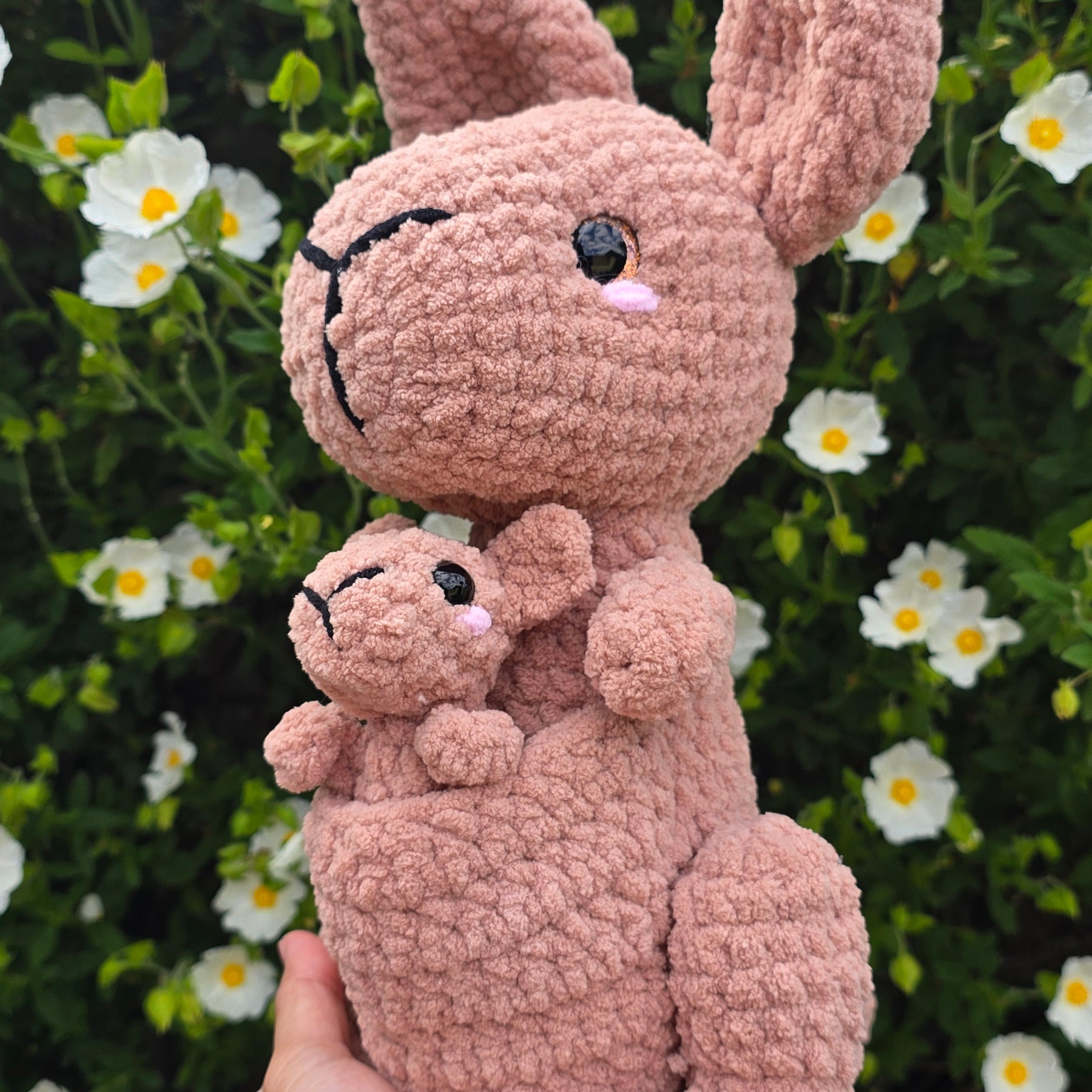 Mama Roo and Joey Lou - Crochet