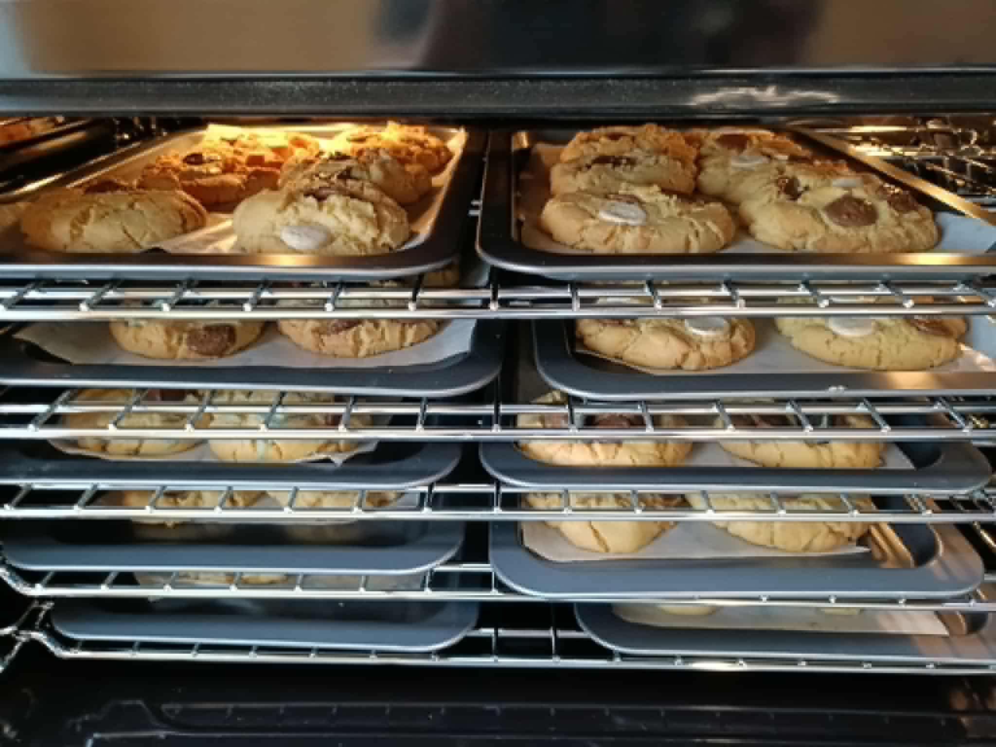 Classic Big Bickies 6 Pack