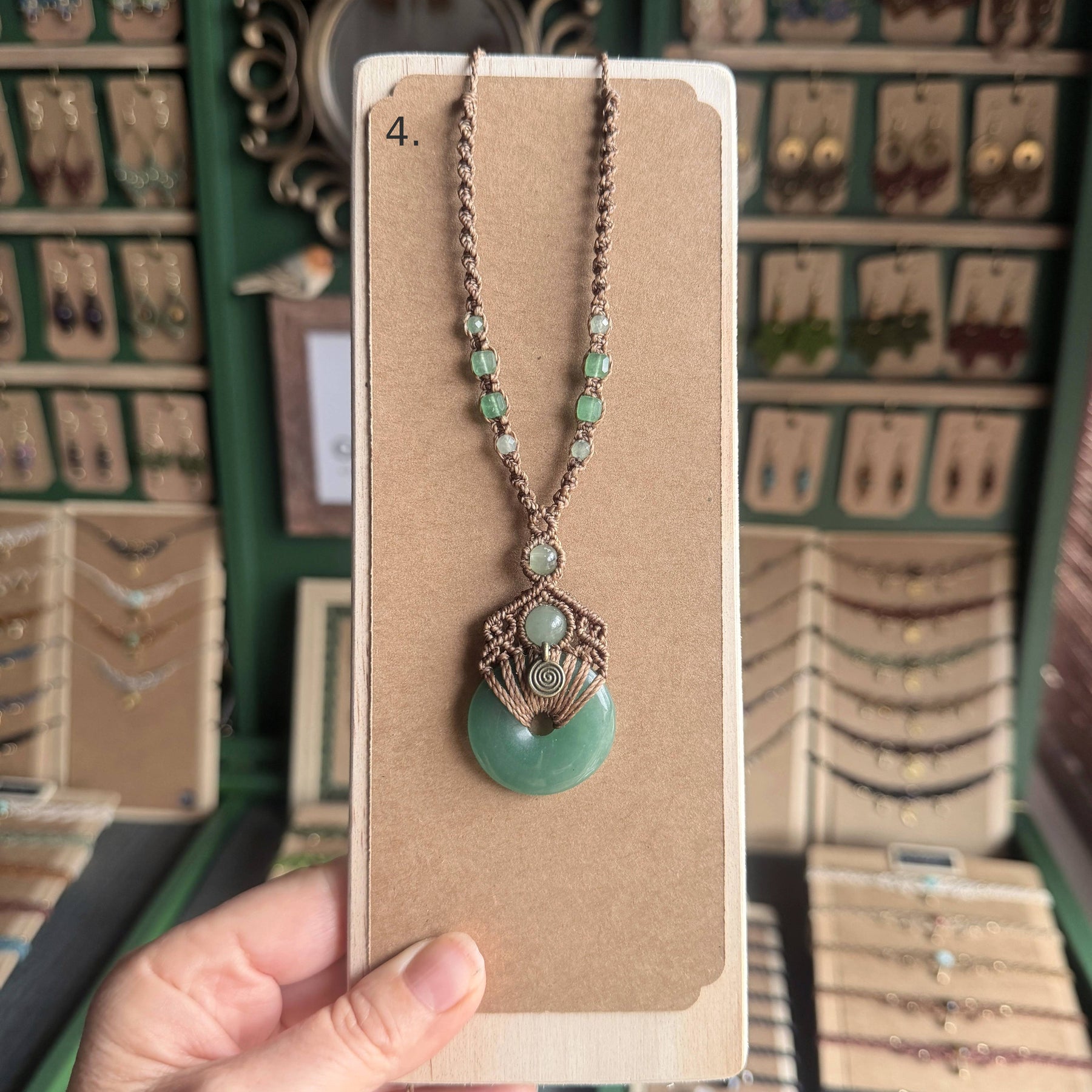 Macrame Pi-stone/Donut Necklace Pendant