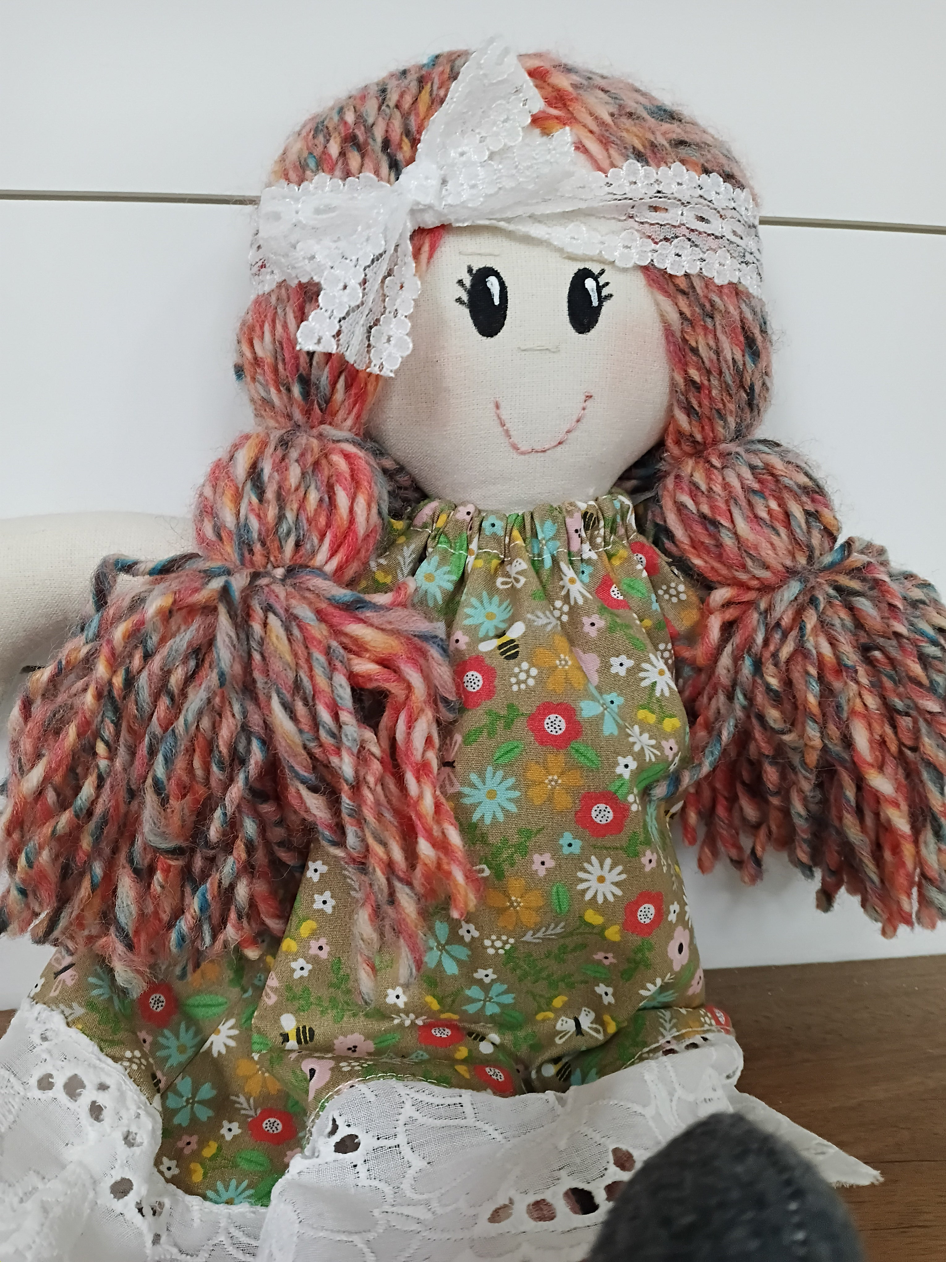 Rag Doll / Happy Doll - Honey Bee