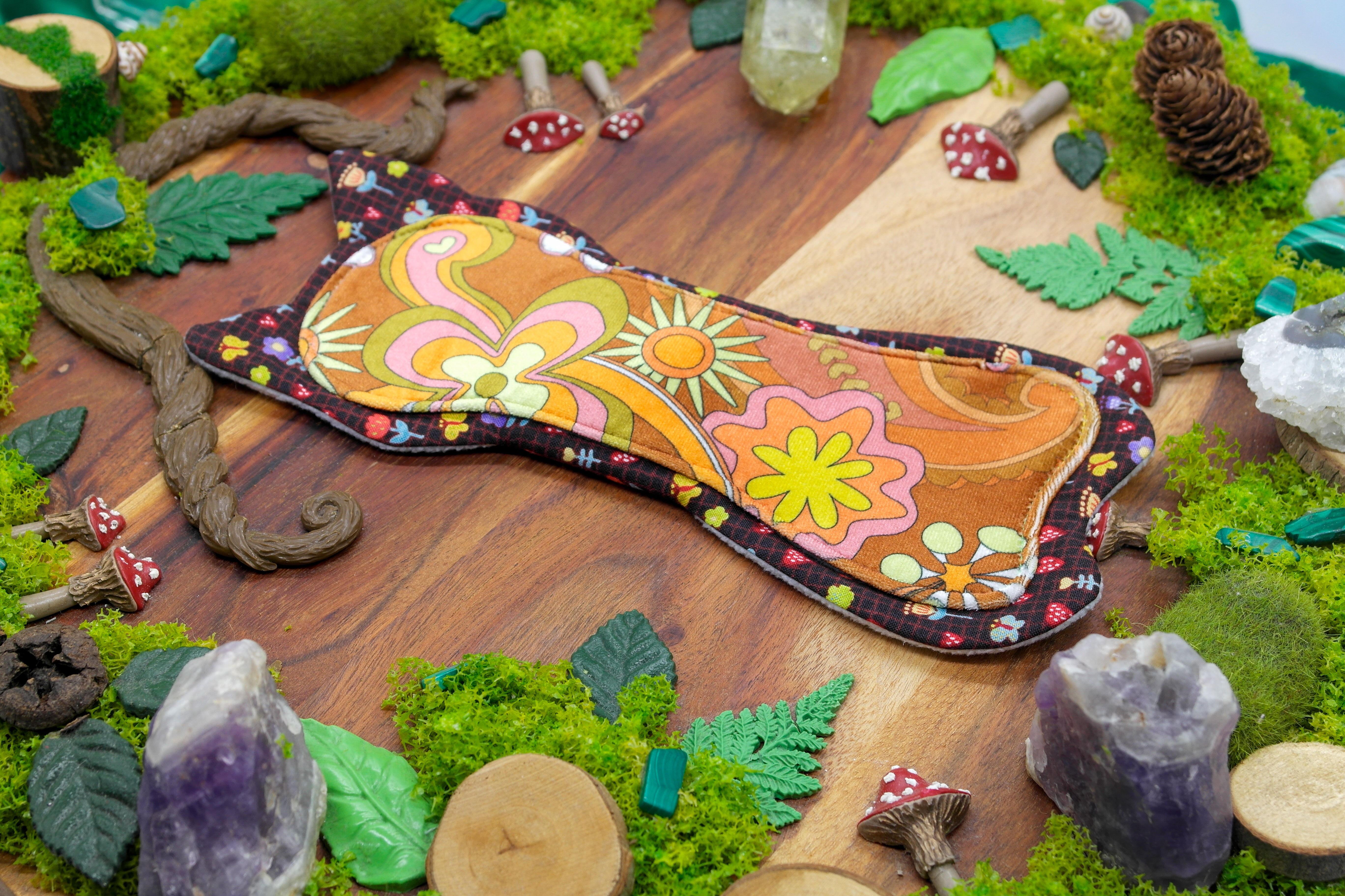 Eco-friendly reusable cloth pad 8" Moderate - Brown