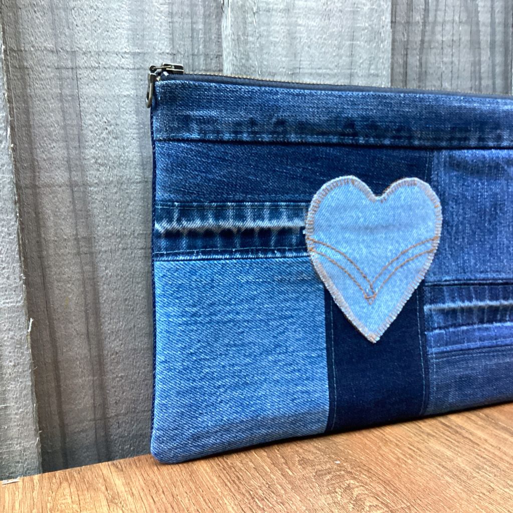 Upcycled Denim Pencil Case – Denim Heart