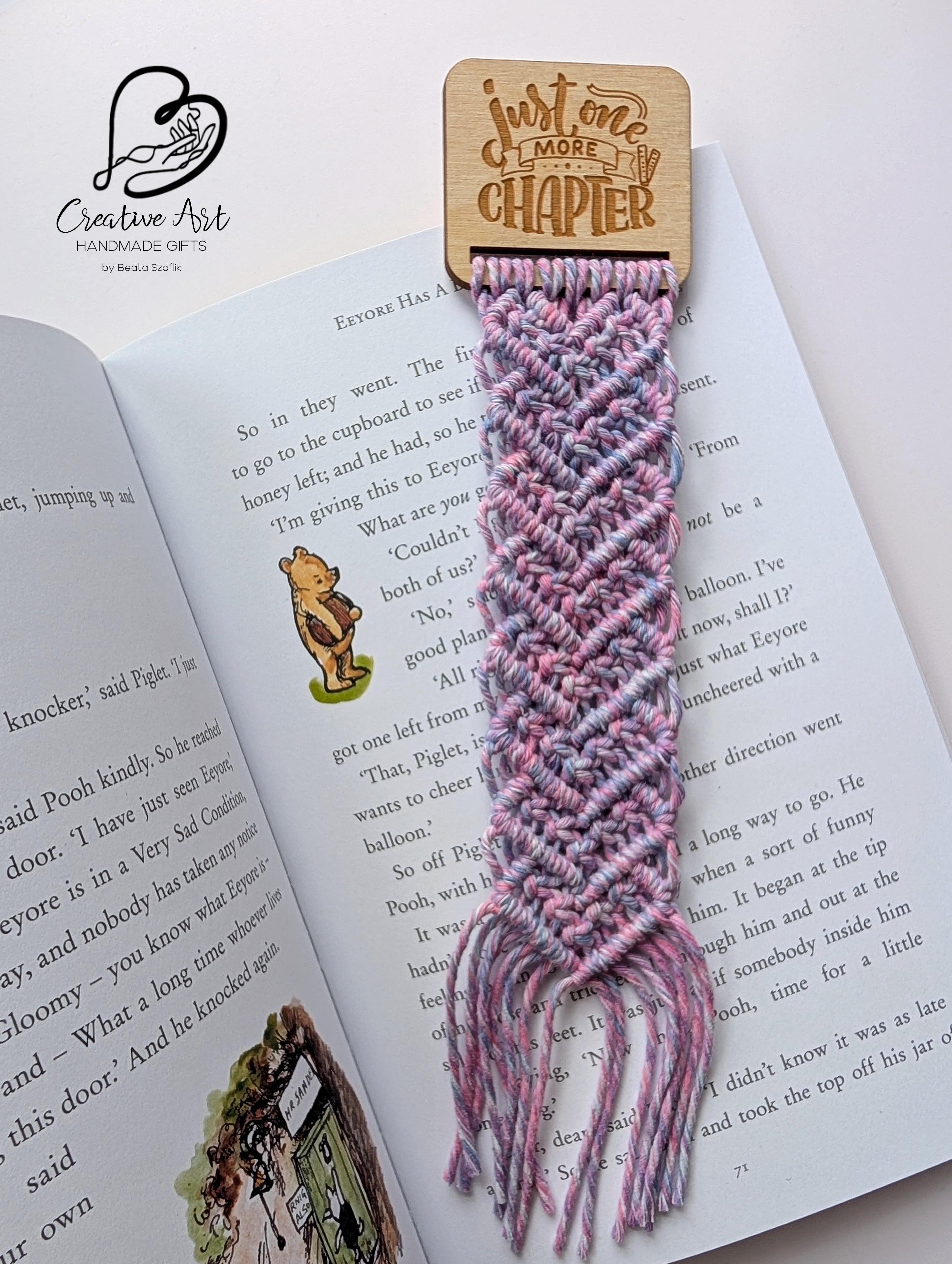 Macrame bookmark on wooden base