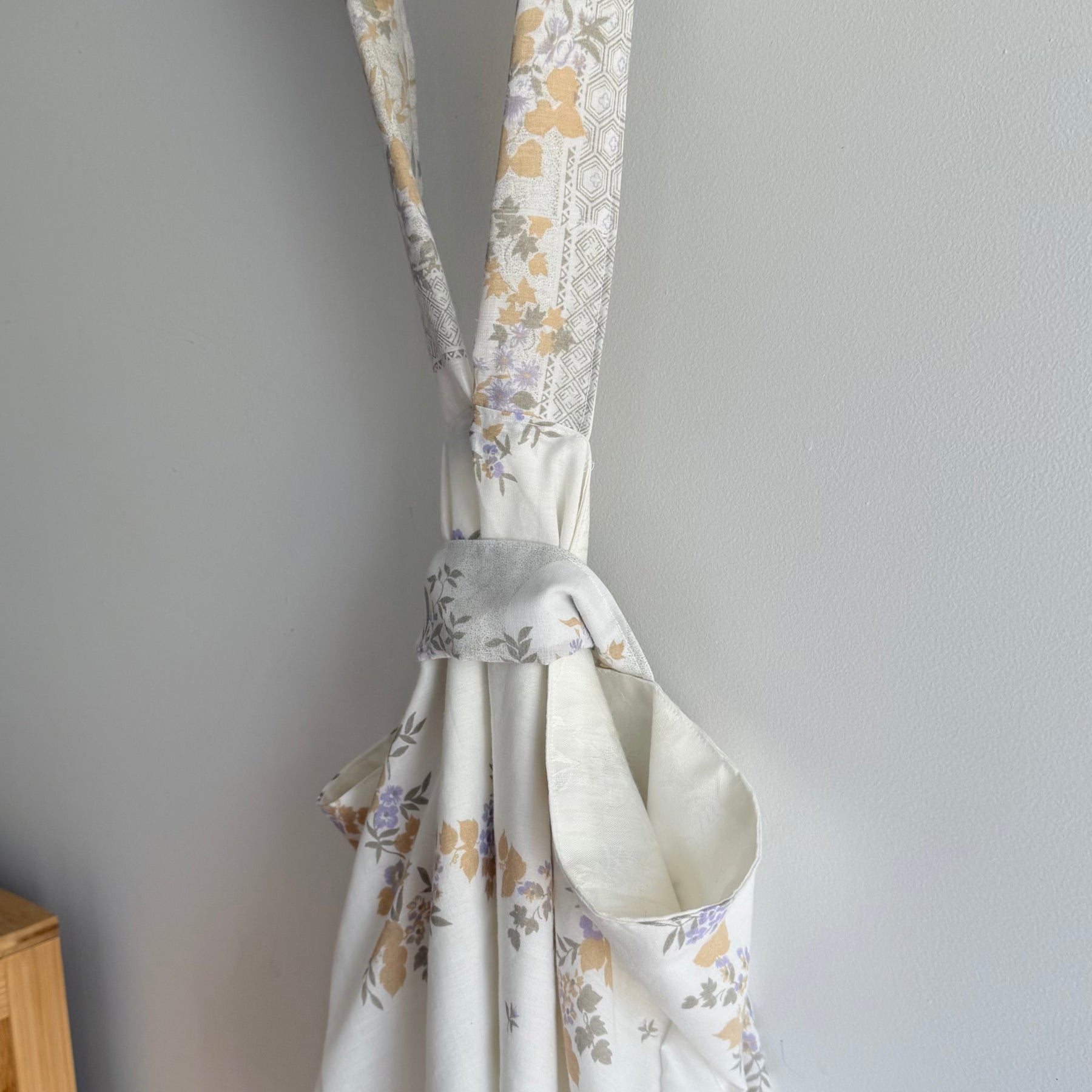 Handmade Vintage Floral Loop Bag