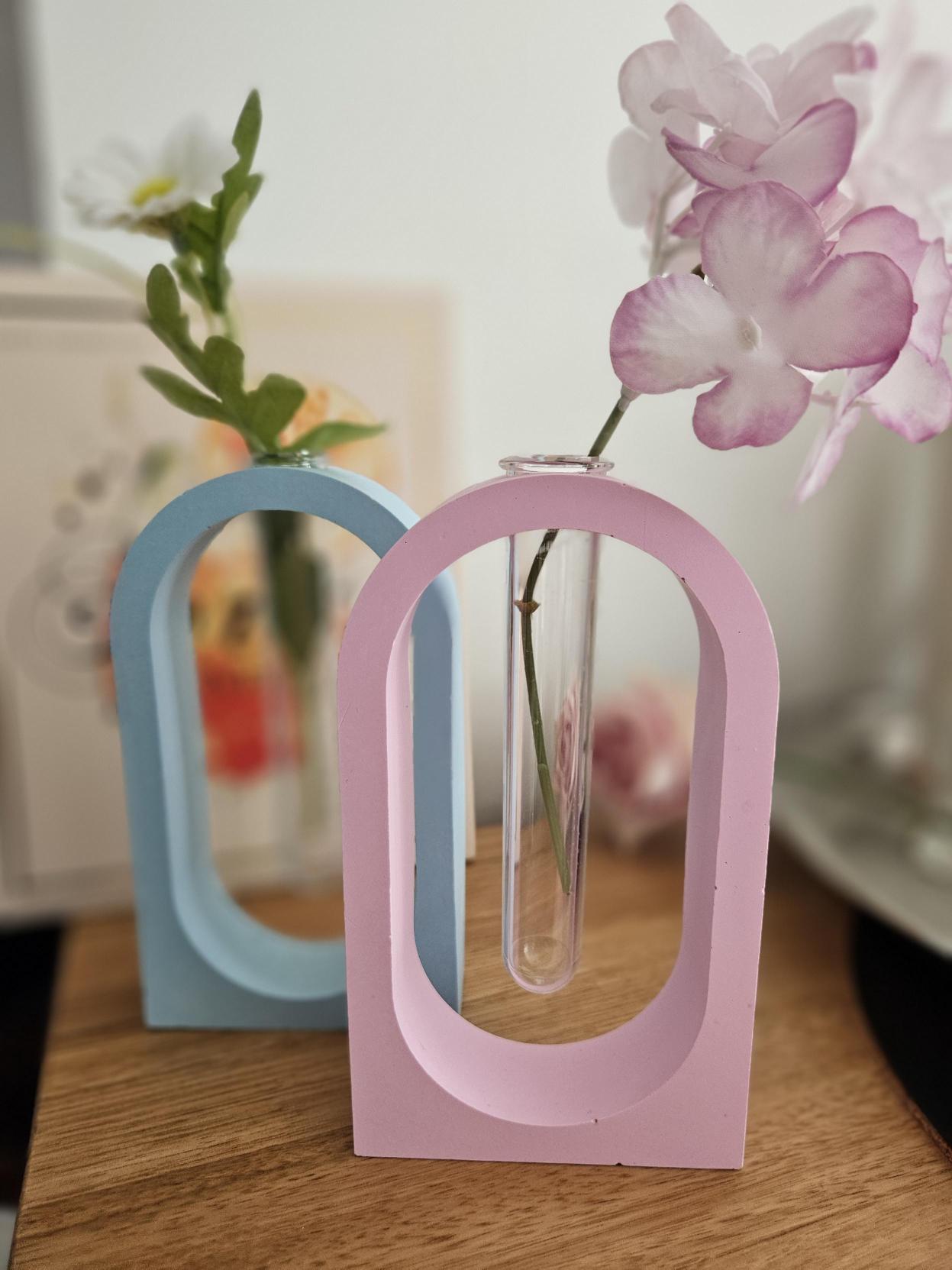 Eco Resin Propagation Vase