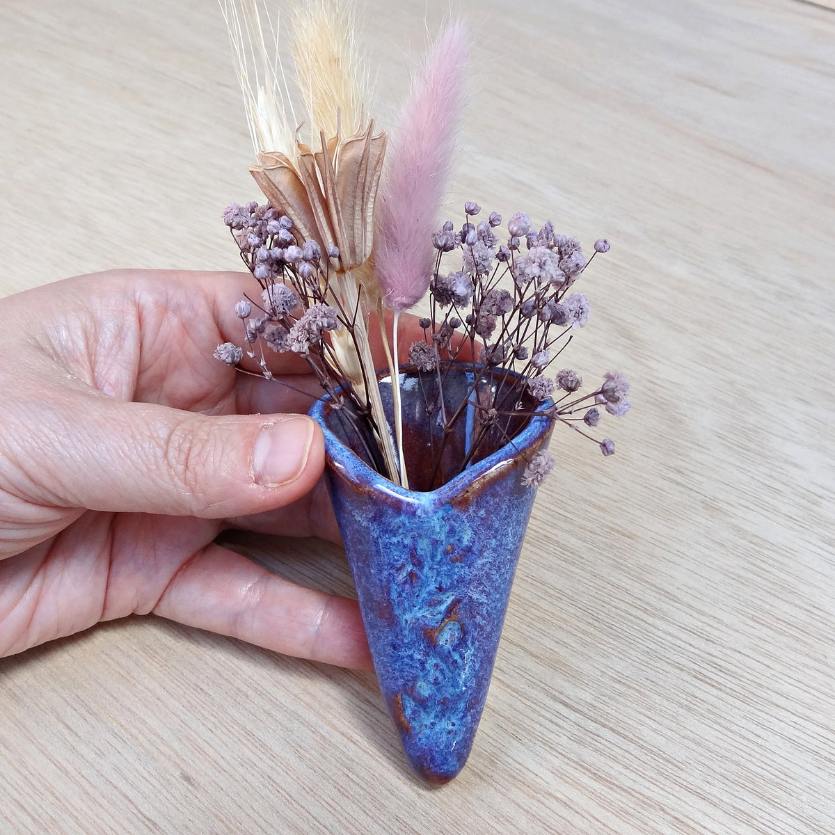 Mini ceramic fridge magnet vases. Choose your own vases.