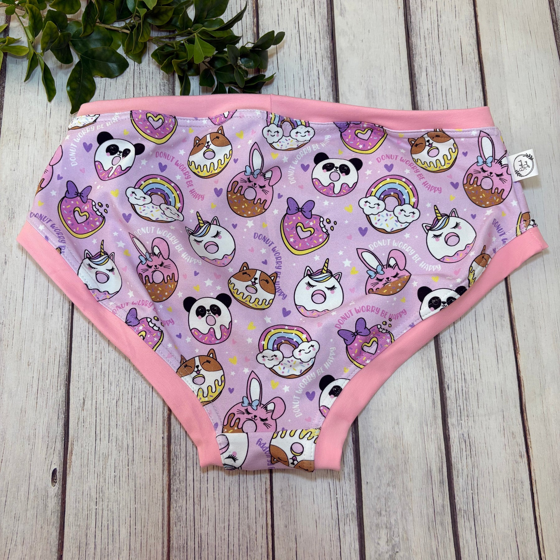 Women's Underwear- Size Medium (Briefs & Full Coverage)