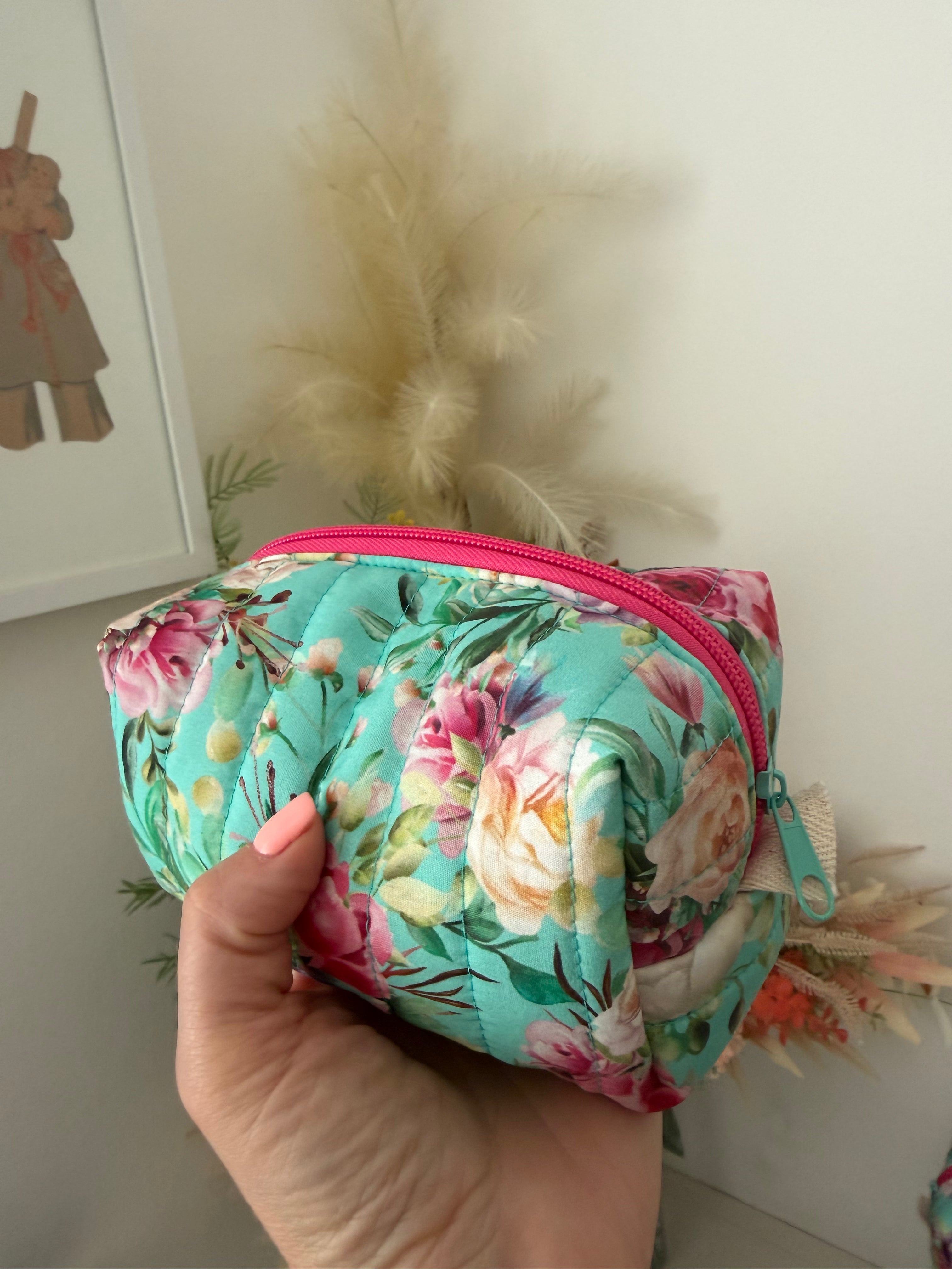 Set of 2 - Boxy Zipper Pouches - Aqua Floral