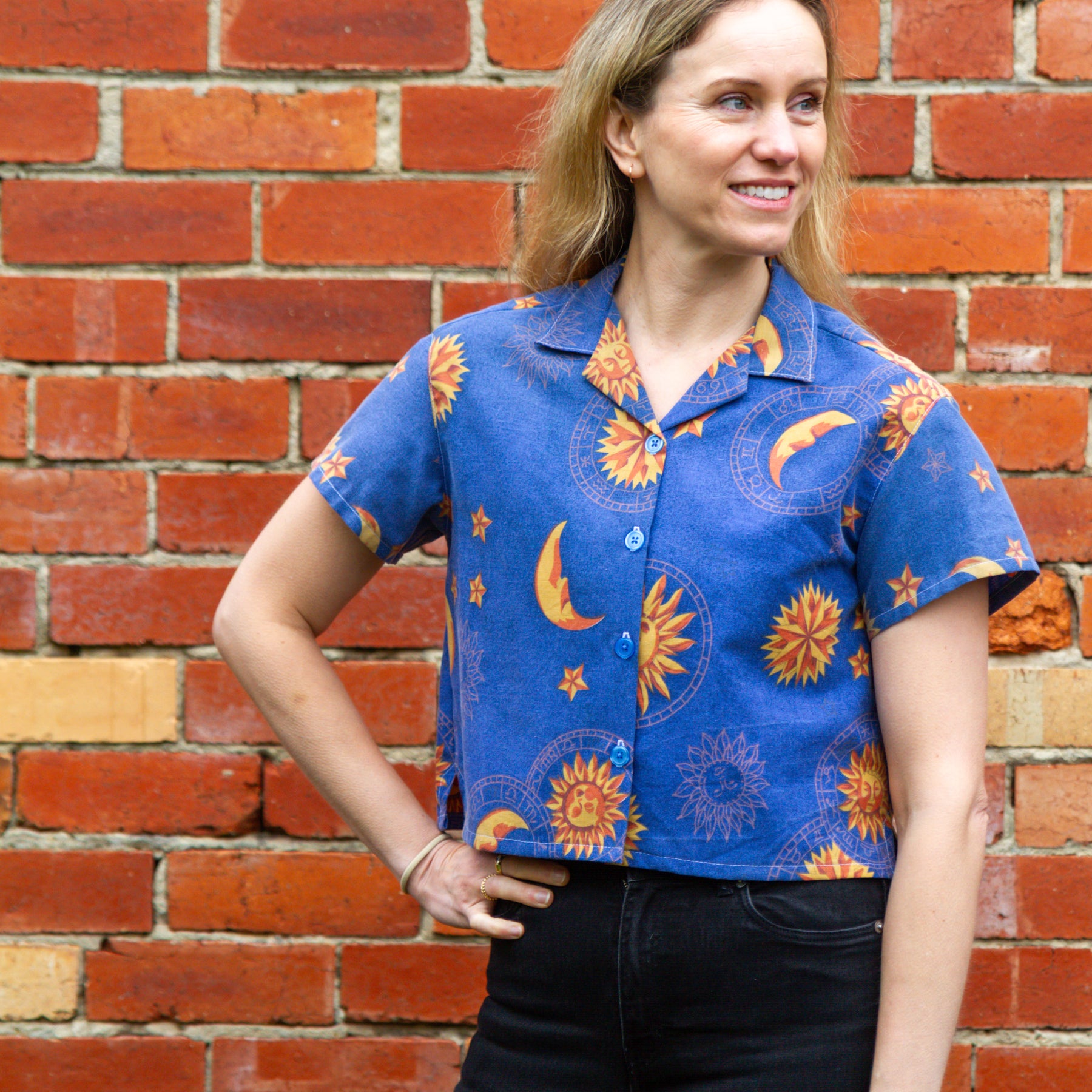 Upcycled vintage Cotton Classic Cut Crop Button-up Shirt (White / Size M)