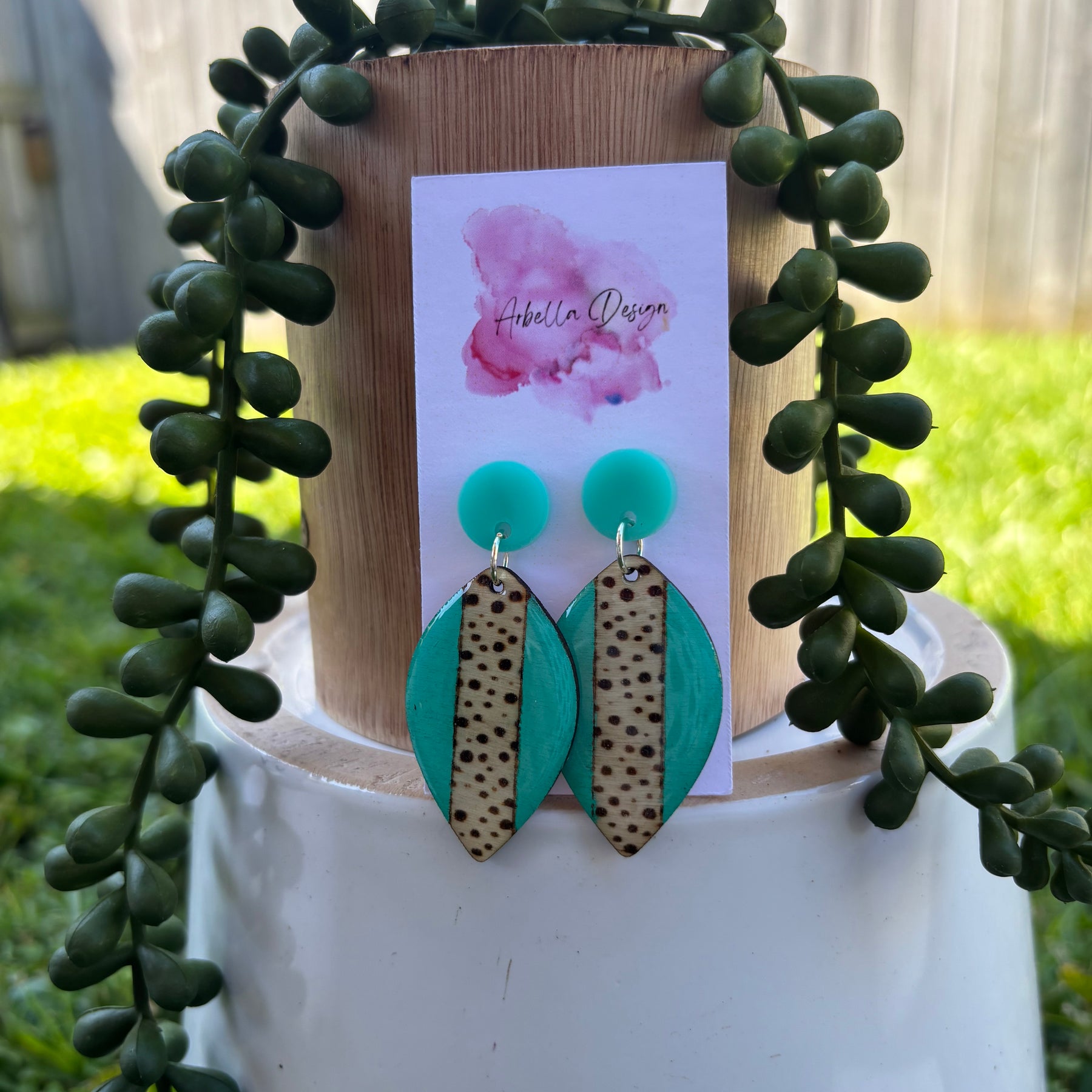 Spotted dangles
