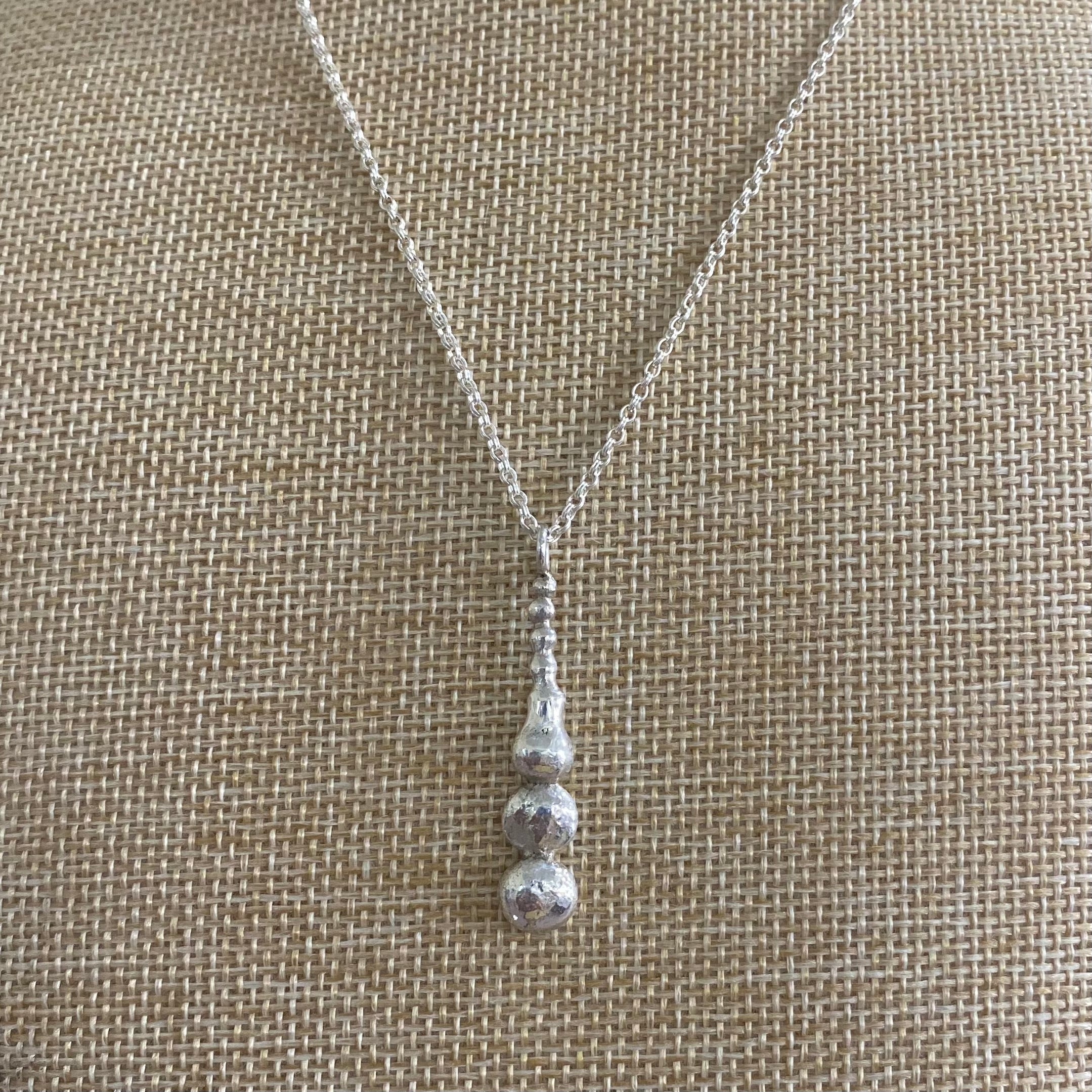 Liquid Silver Waterdrop Pendant