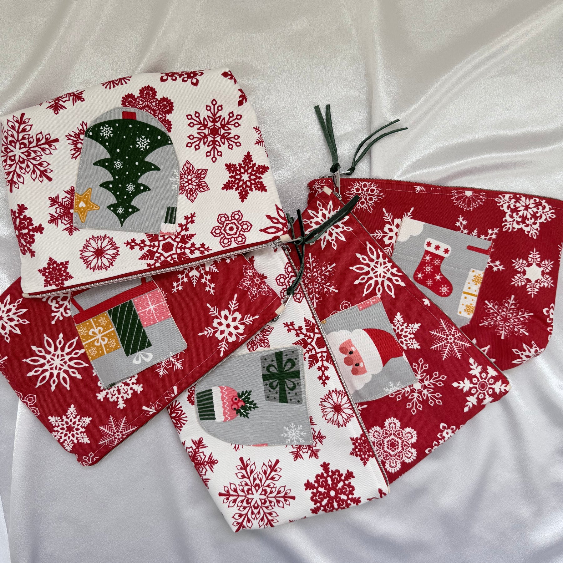 Christmas zippered gift bags