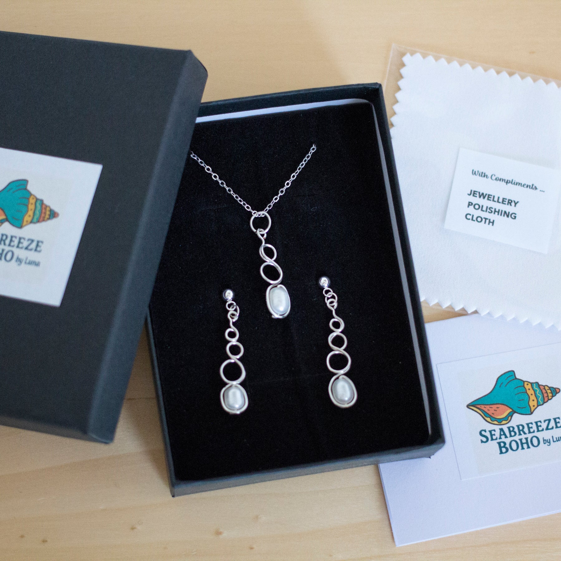 White Freshwater Pearl Earrings & Necklace Set