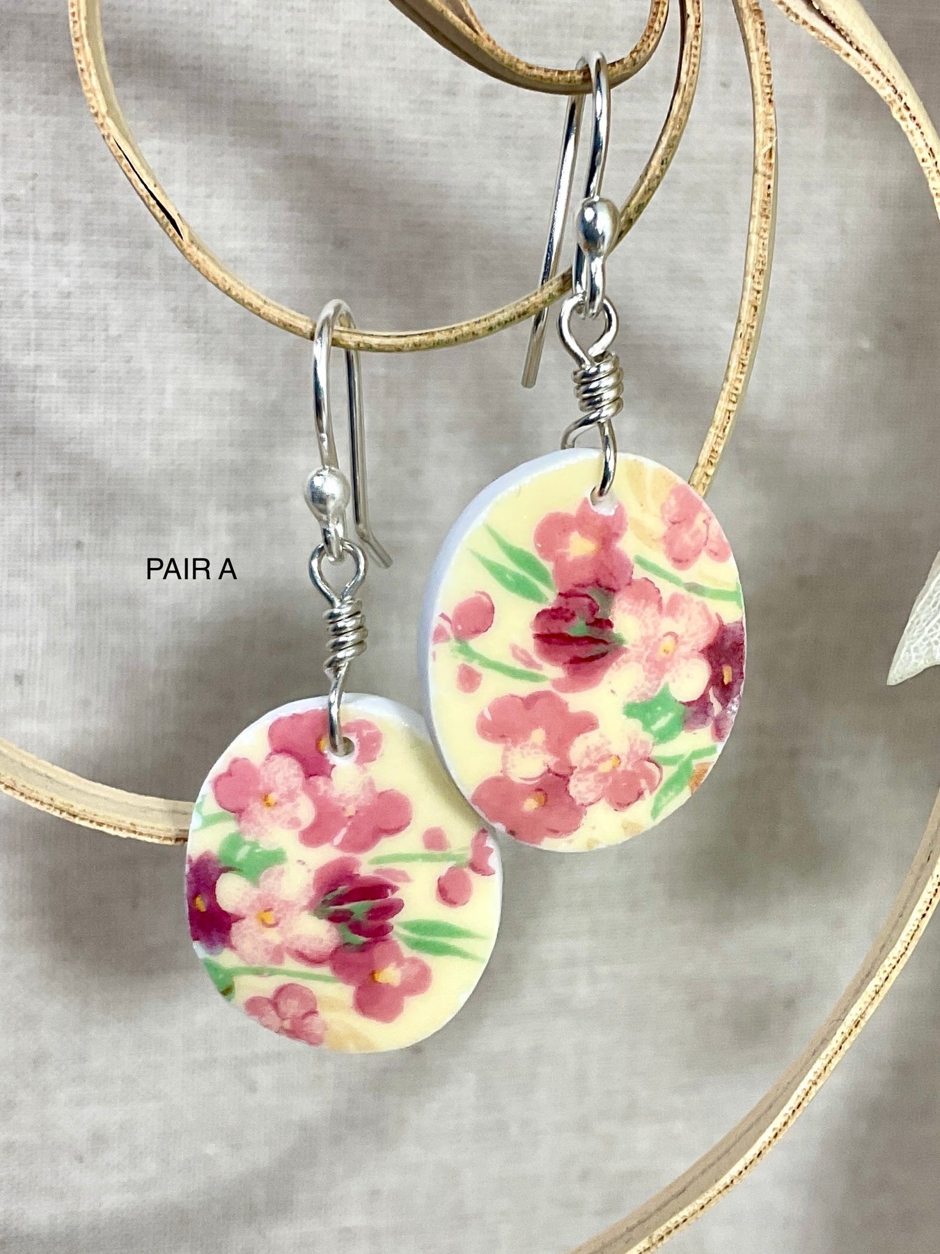 Vintage tea cup earrings. Handmade
