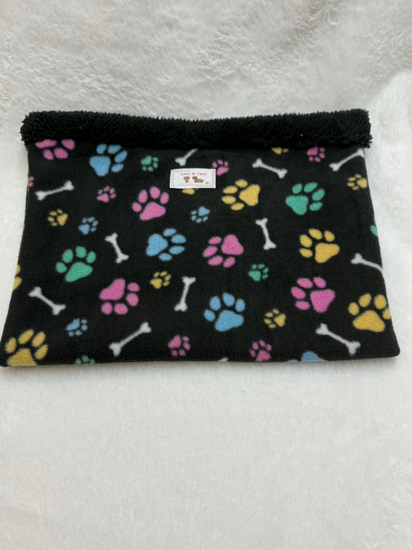 Pet Cozy sleeping snuggle sack for bed. Suits dog, cat, rabbit,lizard