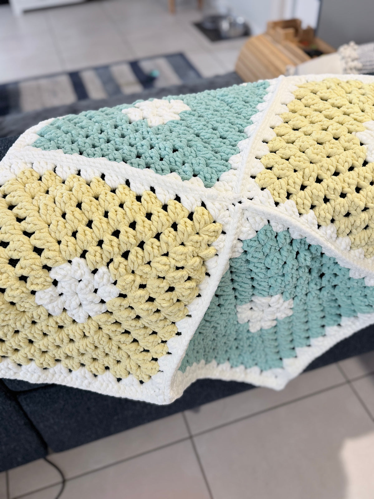 #123 -Lap Size Blanket/Throw Rug