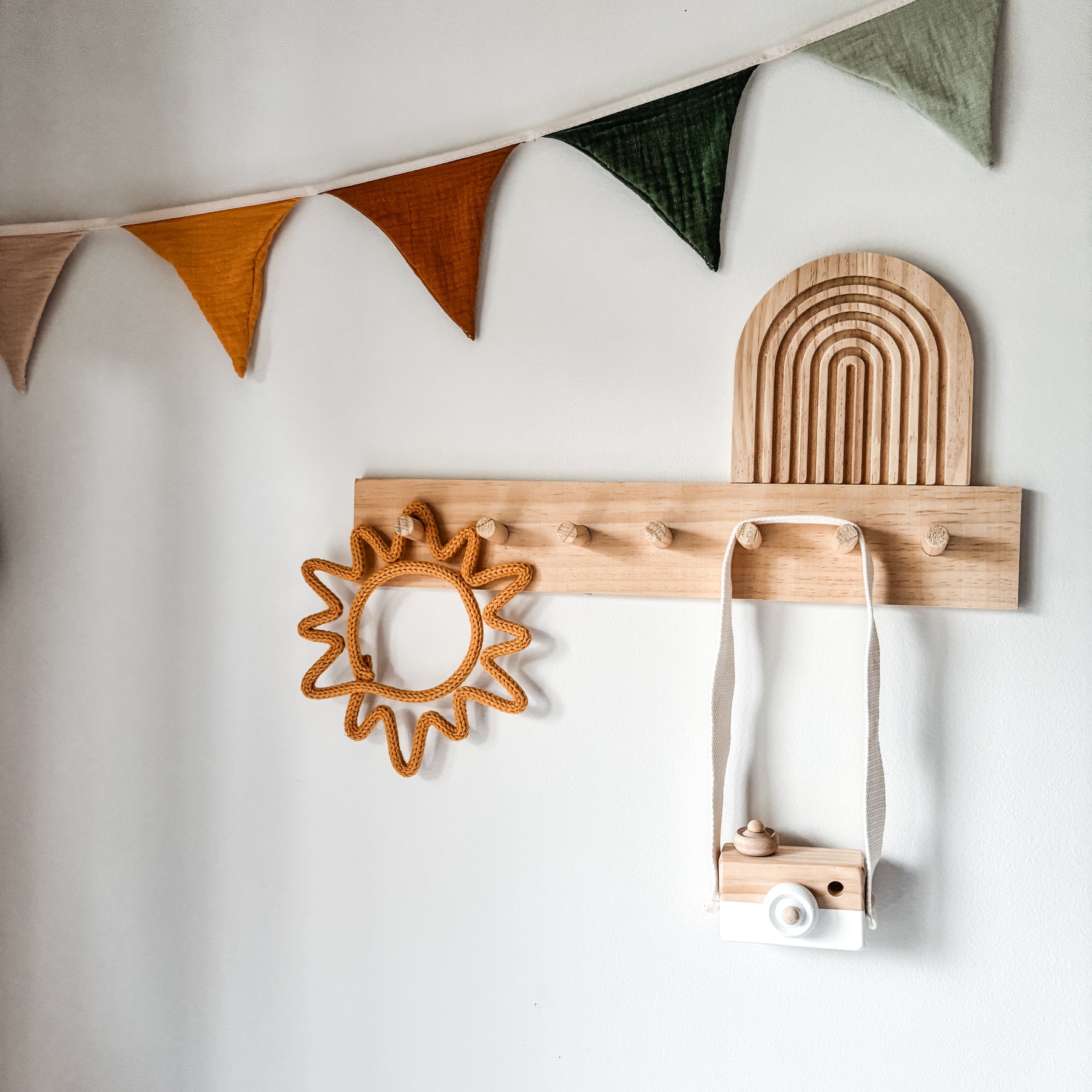 Knitted Sun | Pick Your Colour