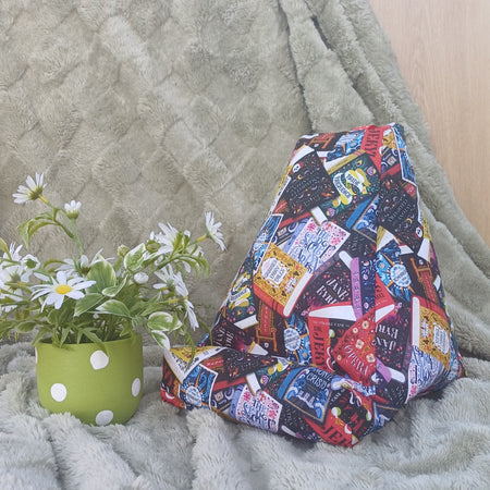 Classic Books Design Pillow Stand to suit Book and Tablet