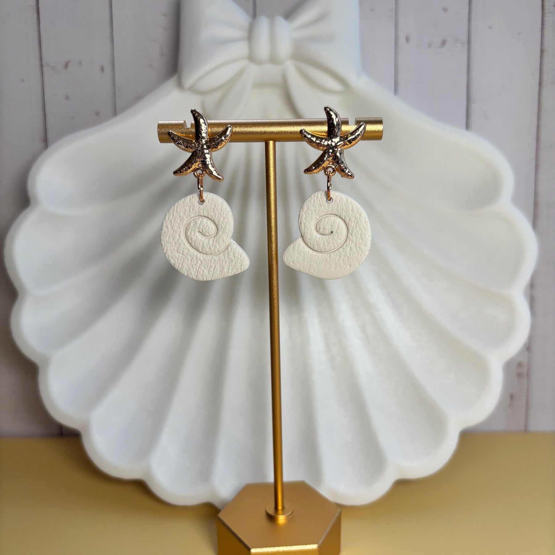 Seaside Stories | Starfish & Spiral Shell Drop Earrings