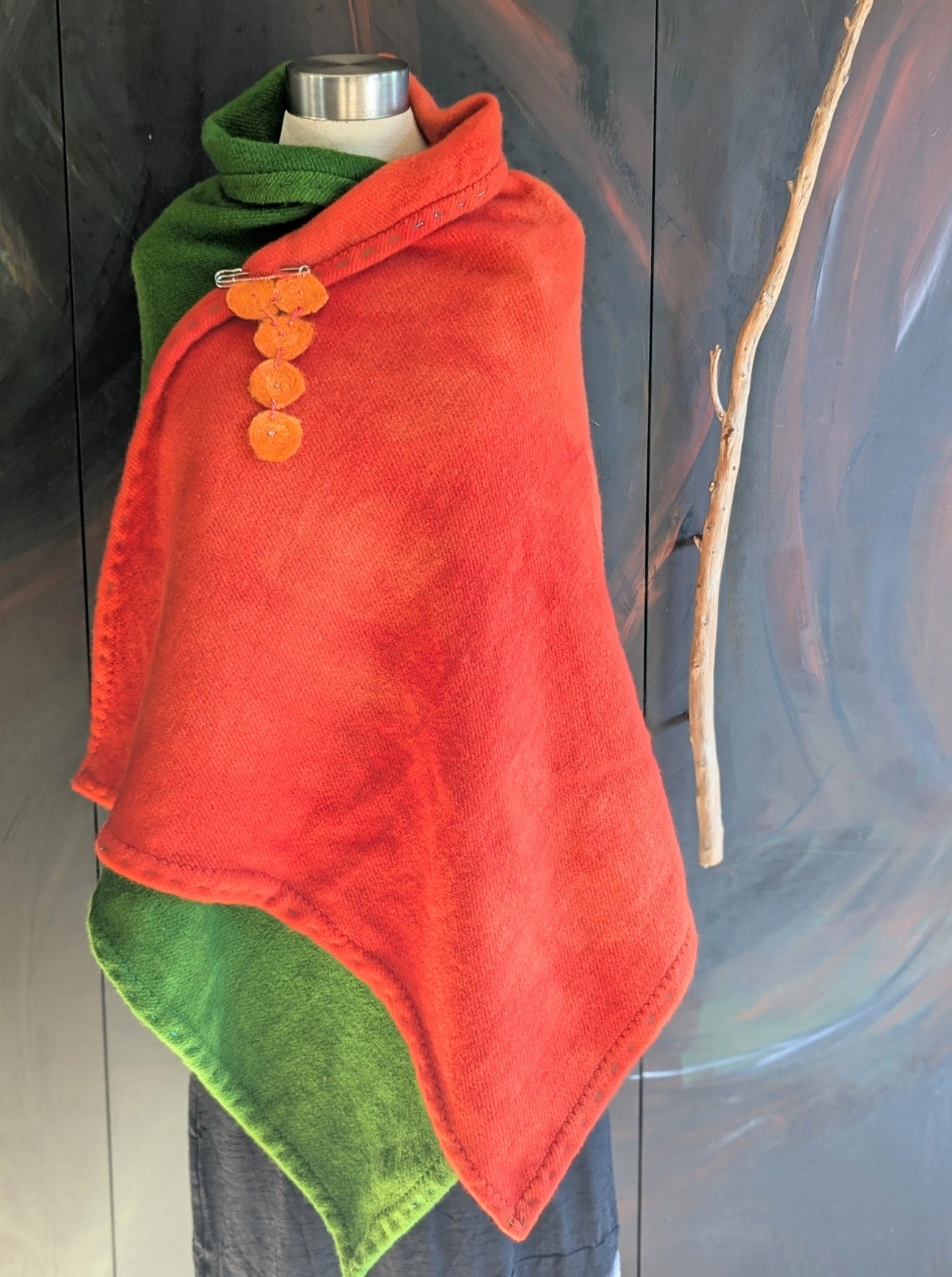 Sideliner's Cape