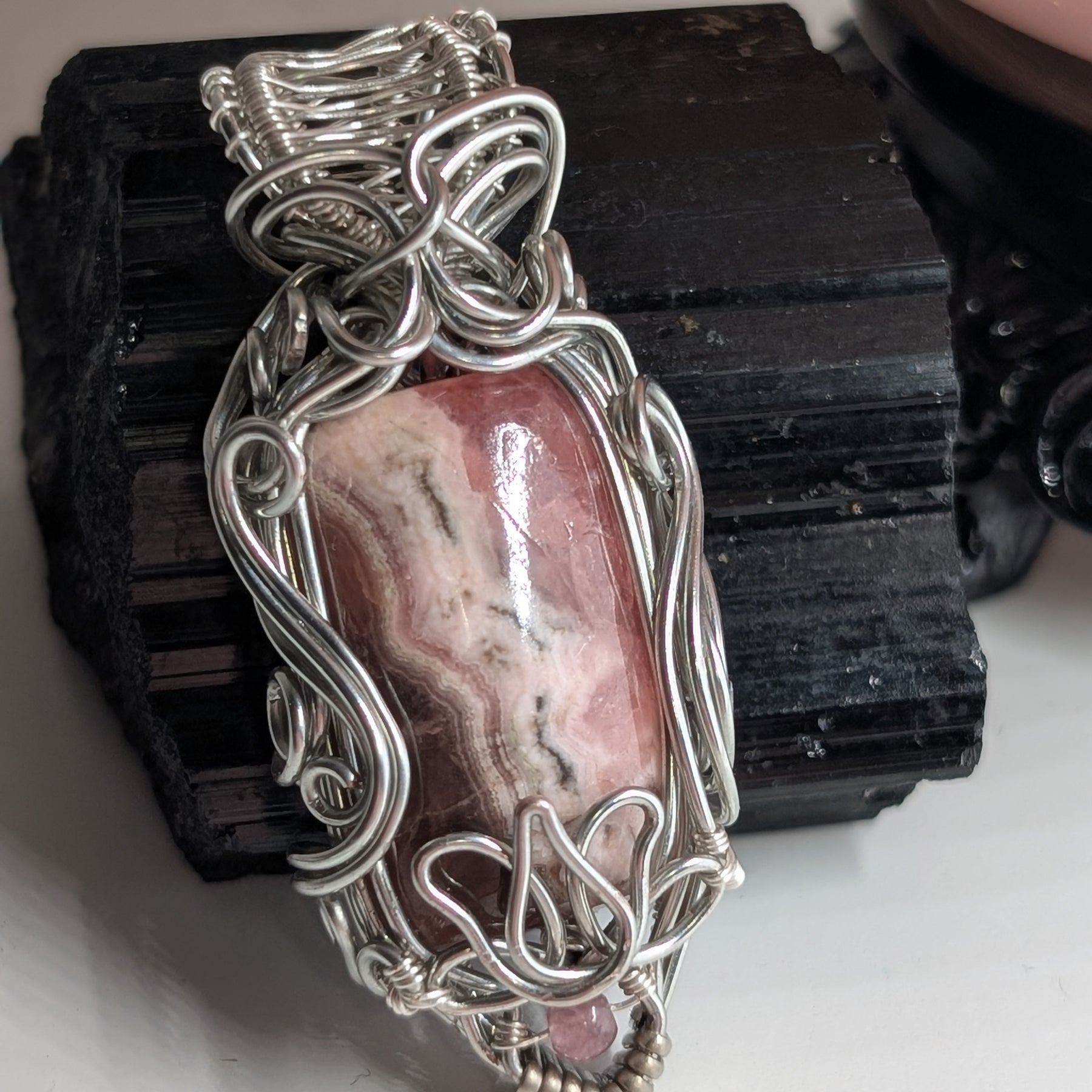 Lotus-Rose – Rhodochrosite Silver Coloured Copper Pendant