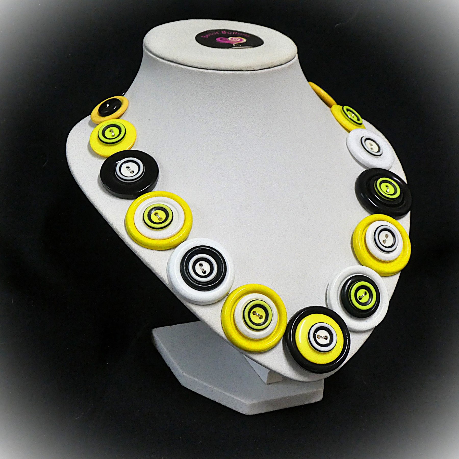 Button necklace and matching earrings - Tigerland