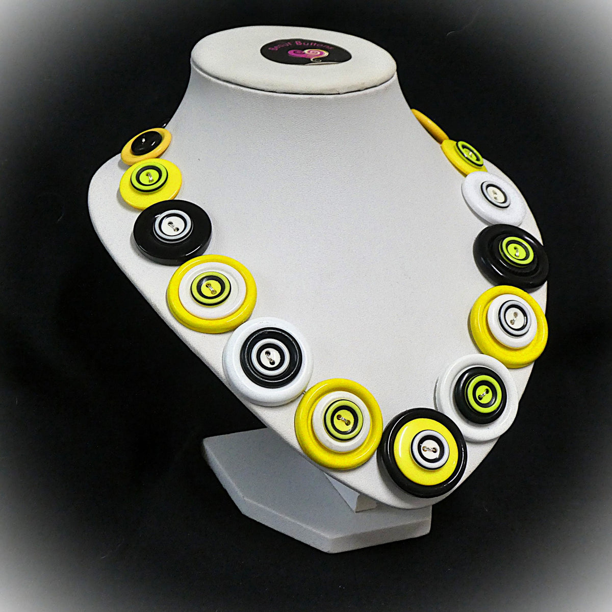 Button necklace and matching earrings - Tigerland