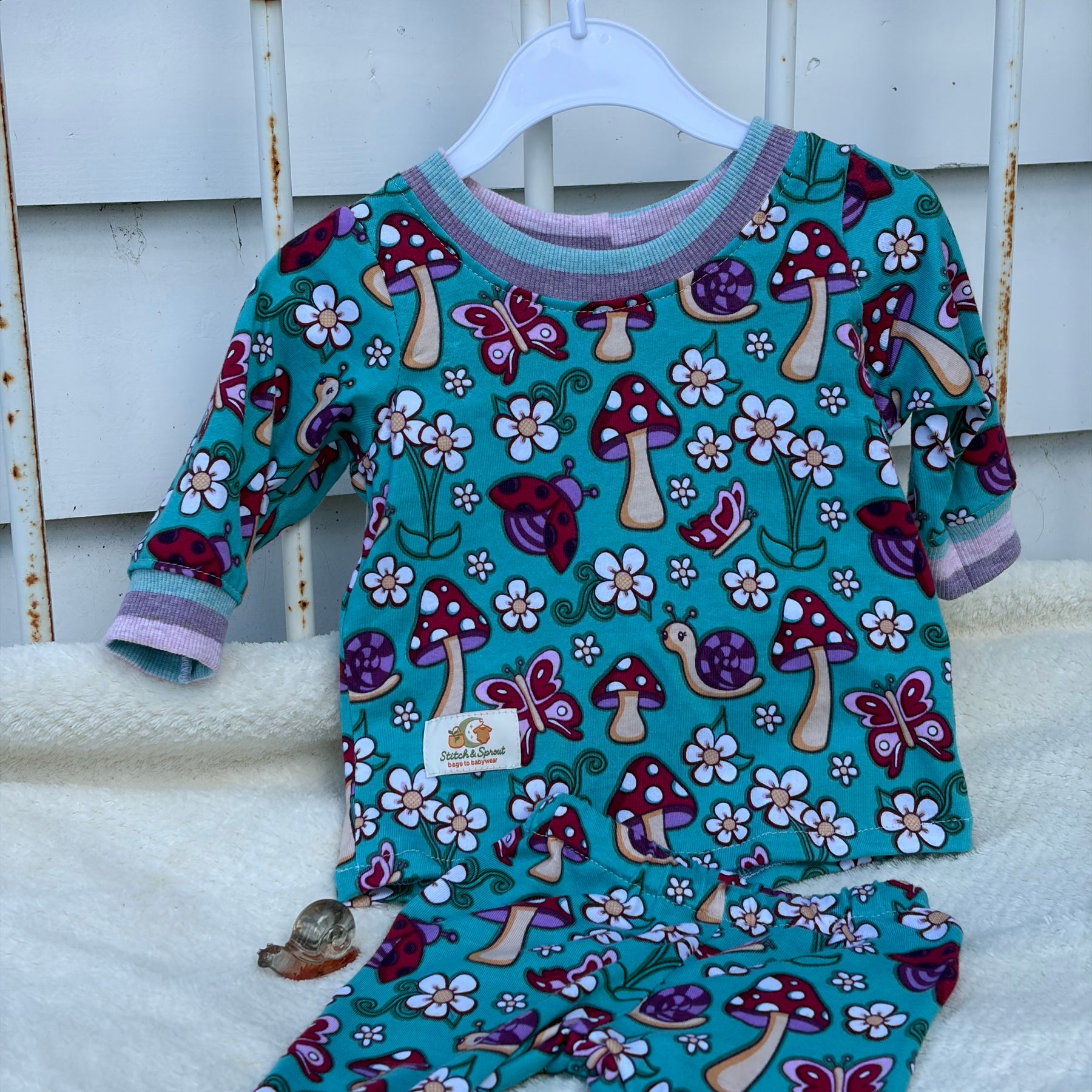 TOADSTOOL PARTY PJ’s 0-3 months