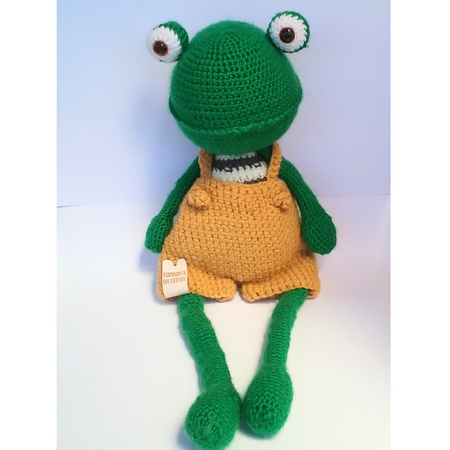 Crochet Frog in Overalls