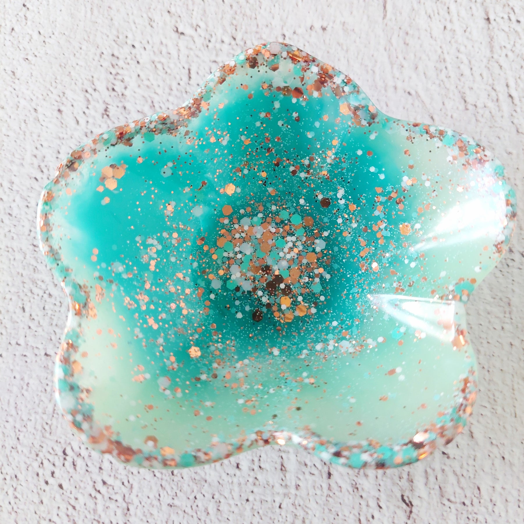 Small Flower Trinket Dish - Resin Glitter Trinket Dish - Jewellery Tray