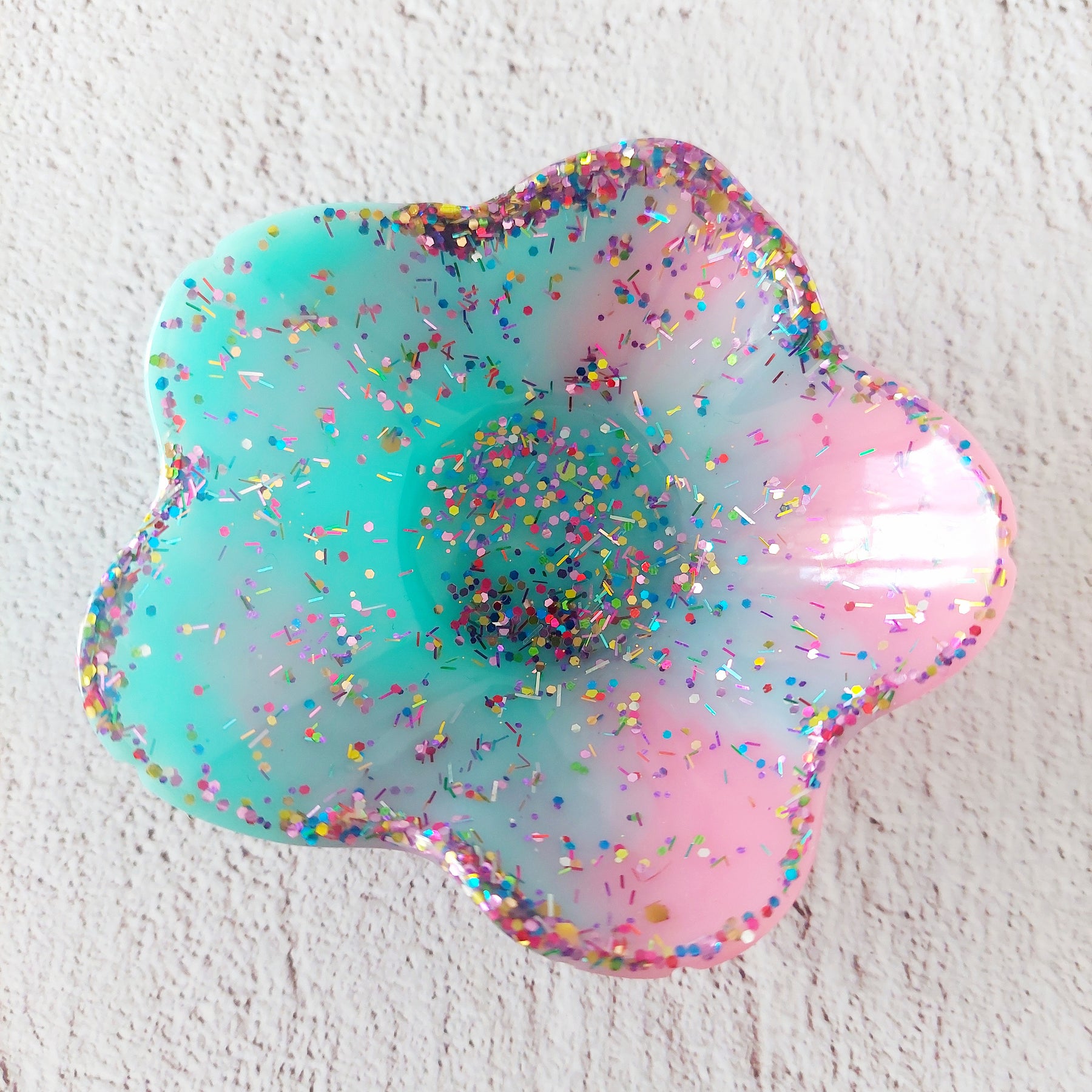 Small Flower Trinket Dish - Resin Glitter Trinket Dish - Jewellery Tray