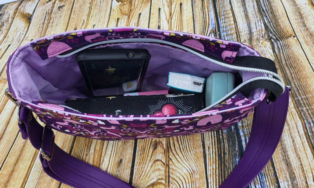 Sadie Expandable Bag Pink Purple design