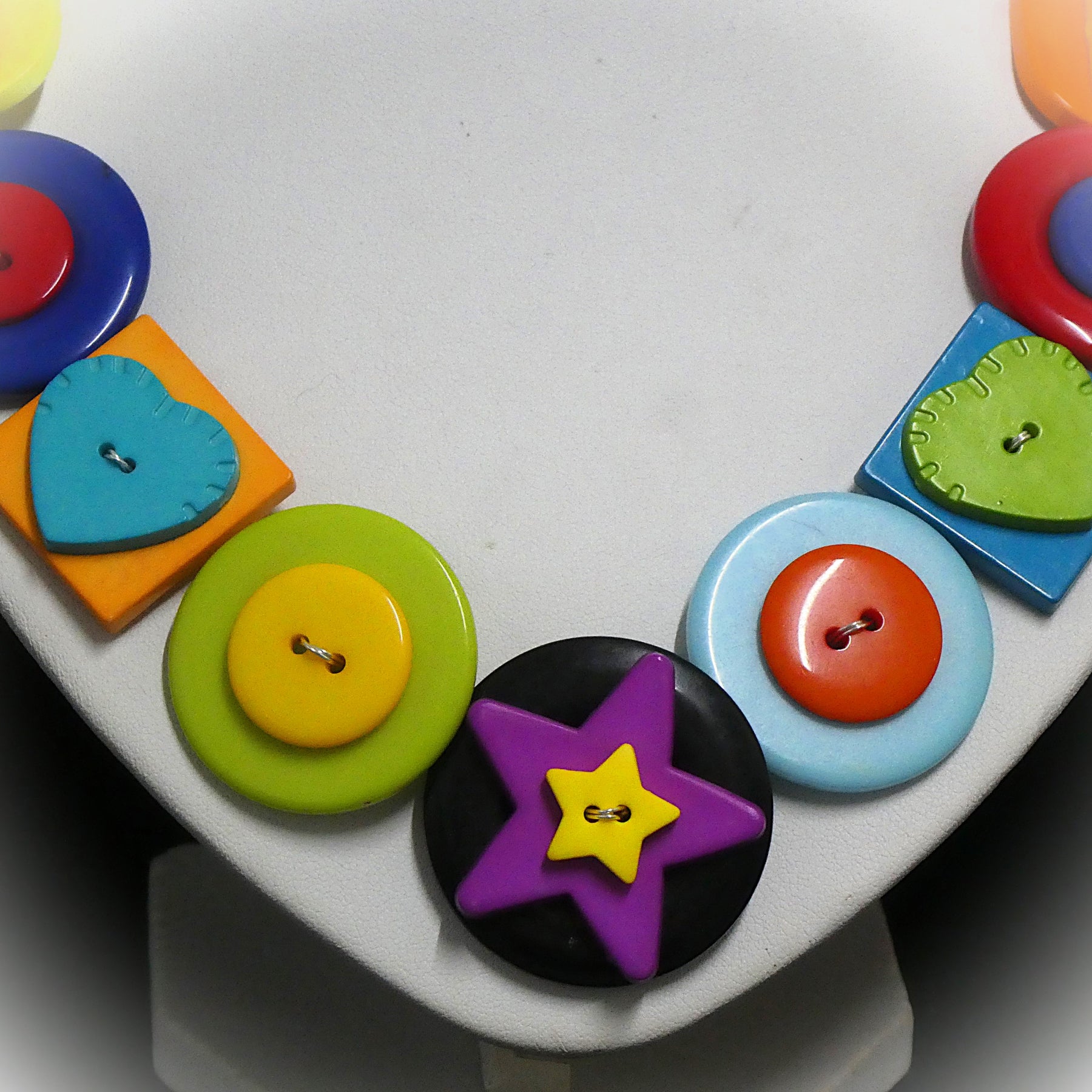 Button necklace and earrings - Shape Fun